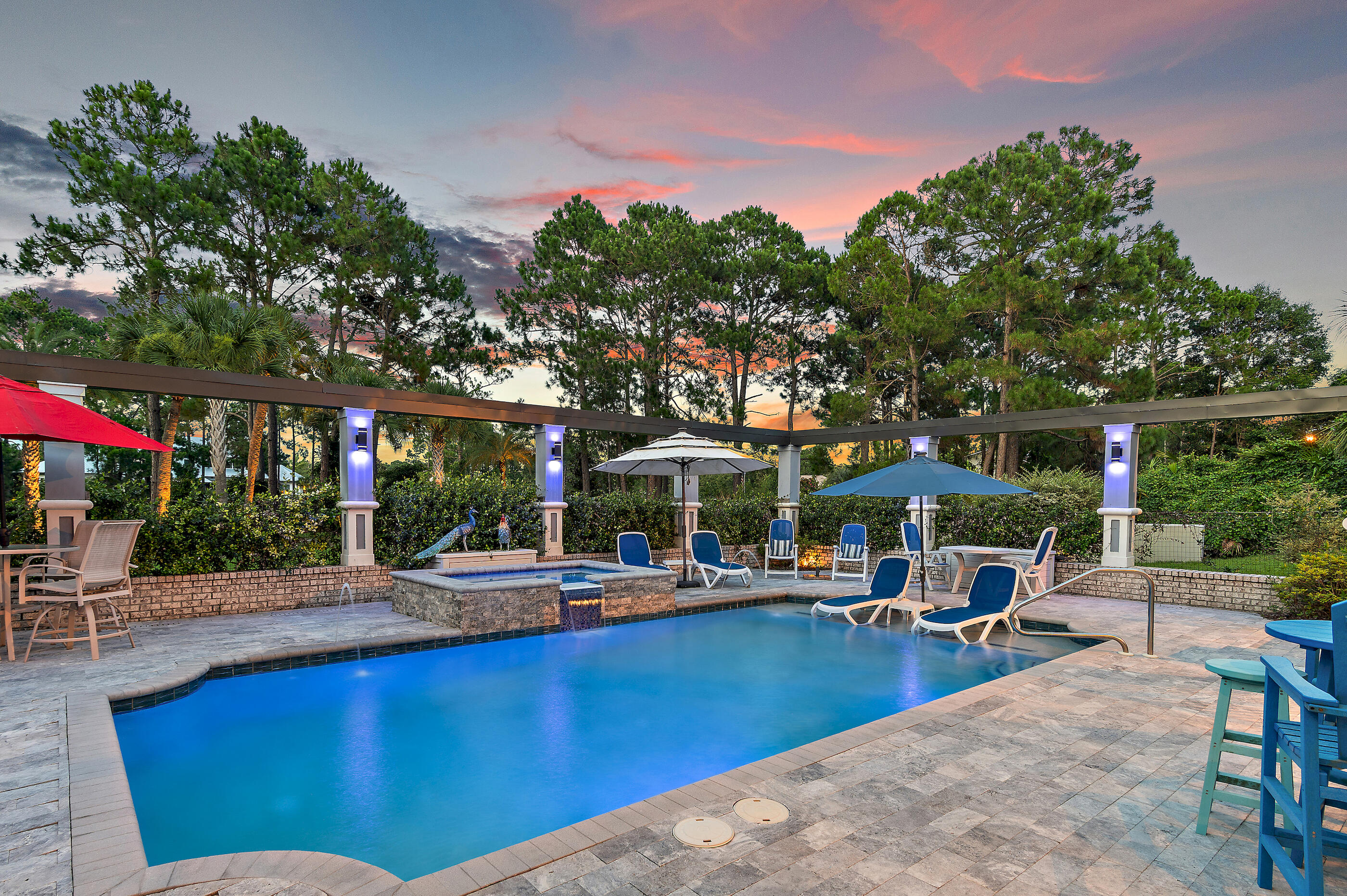 COUNTRY CLUB HILLS - Residential