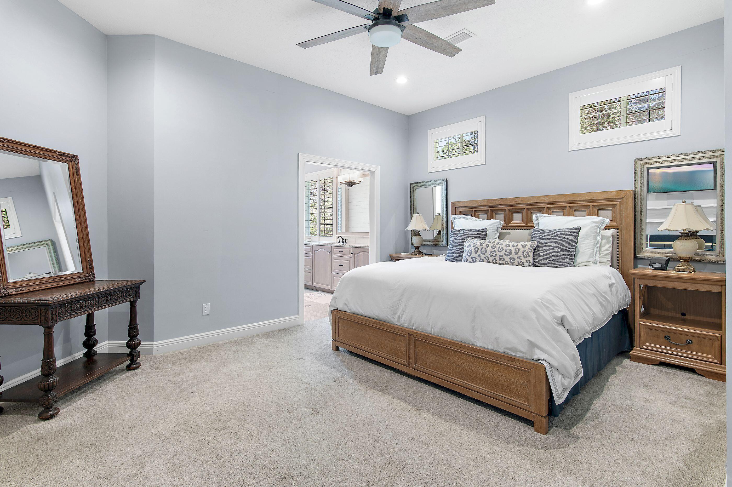 COUNTRY CLUB HILLS - Residential