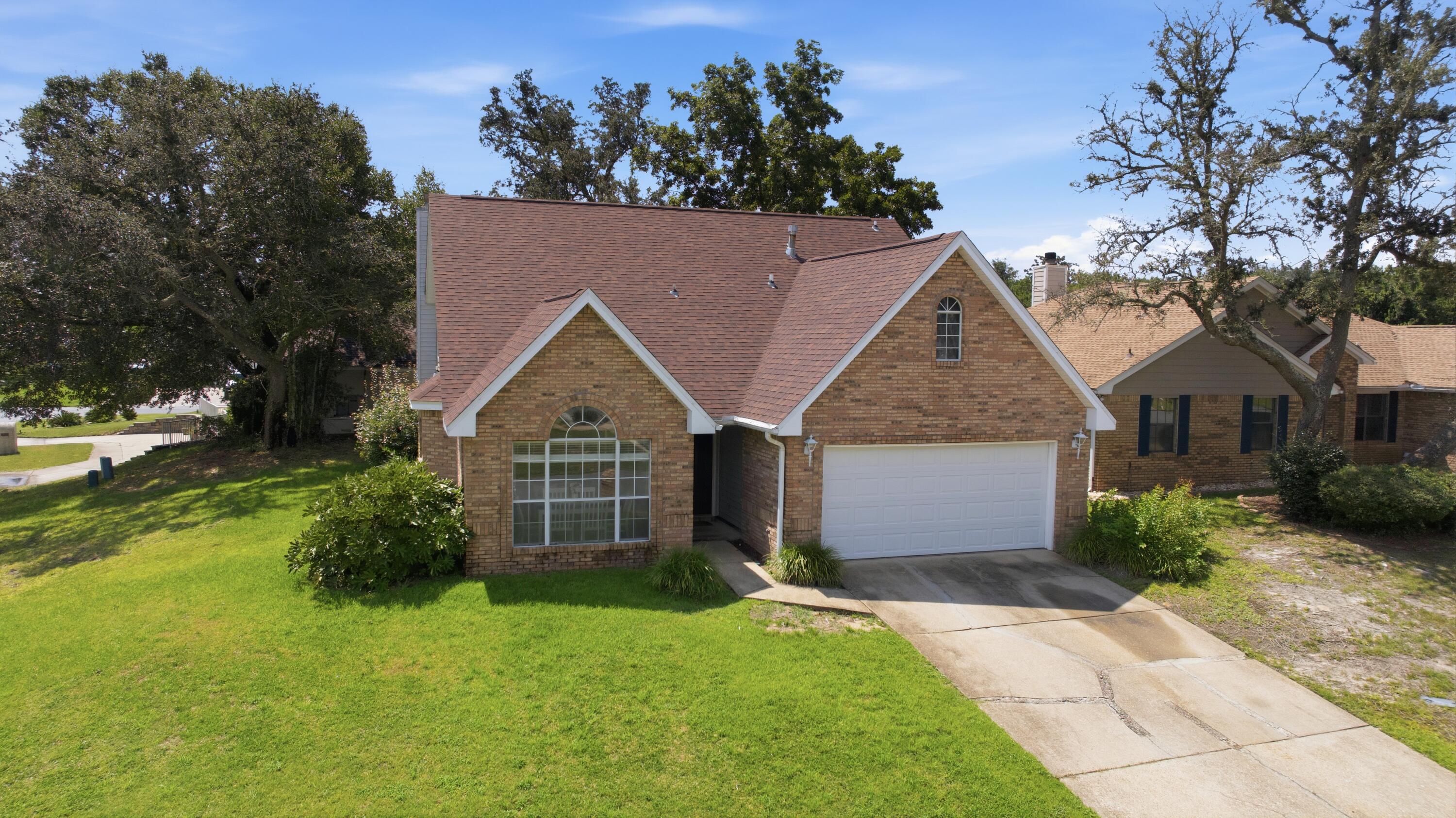 LAKE POINTE - Residential