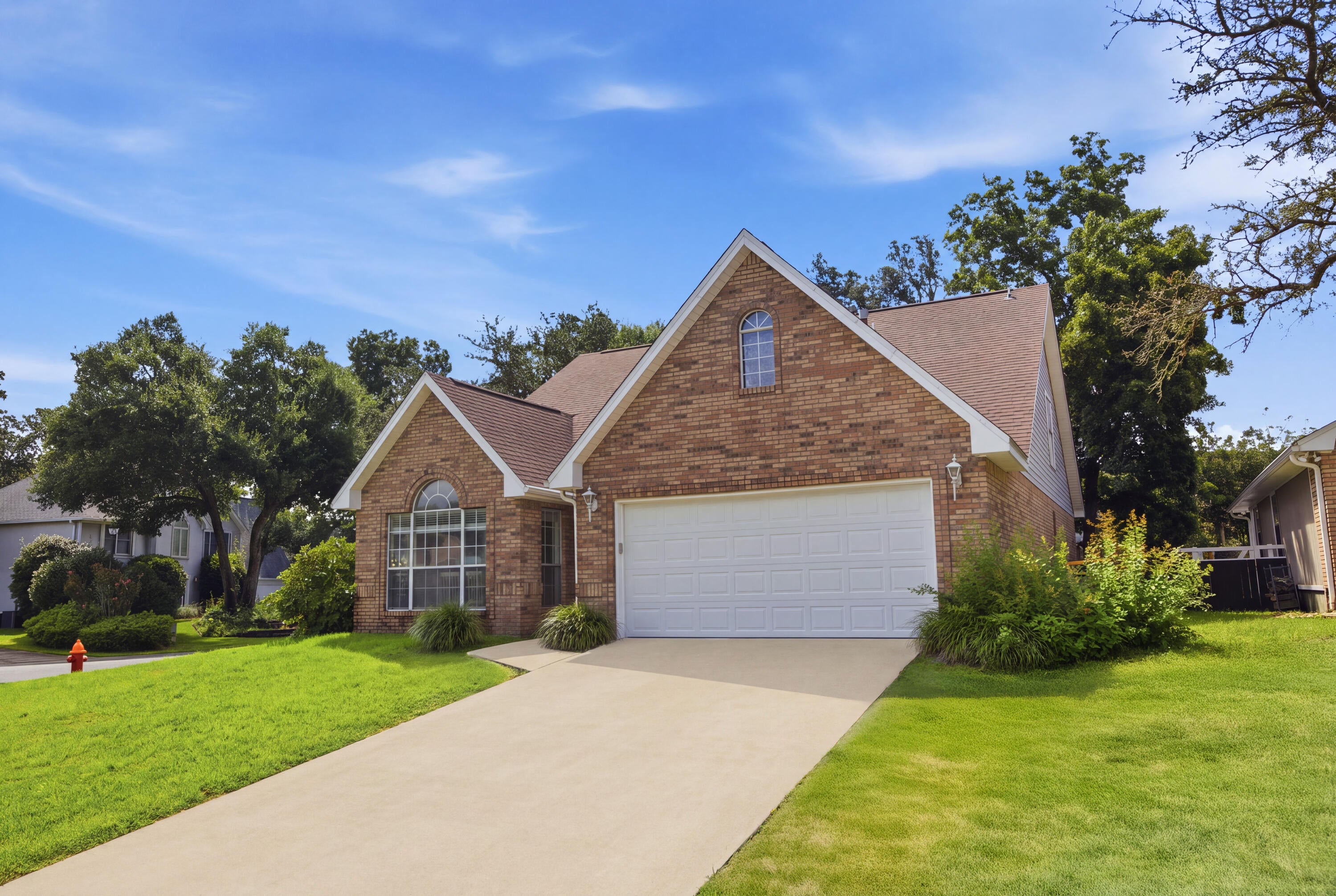 LAKE POINTE - Residential