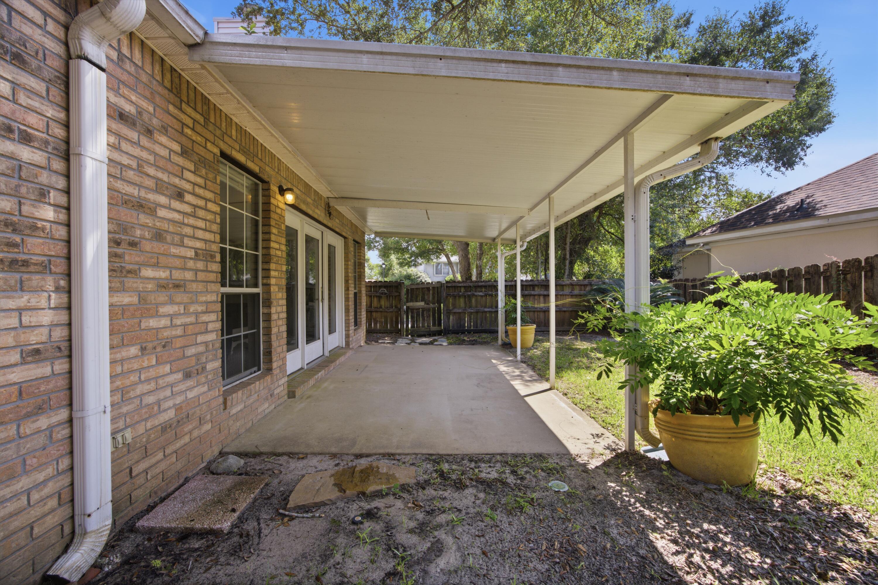 LAKE POINTE - Residential