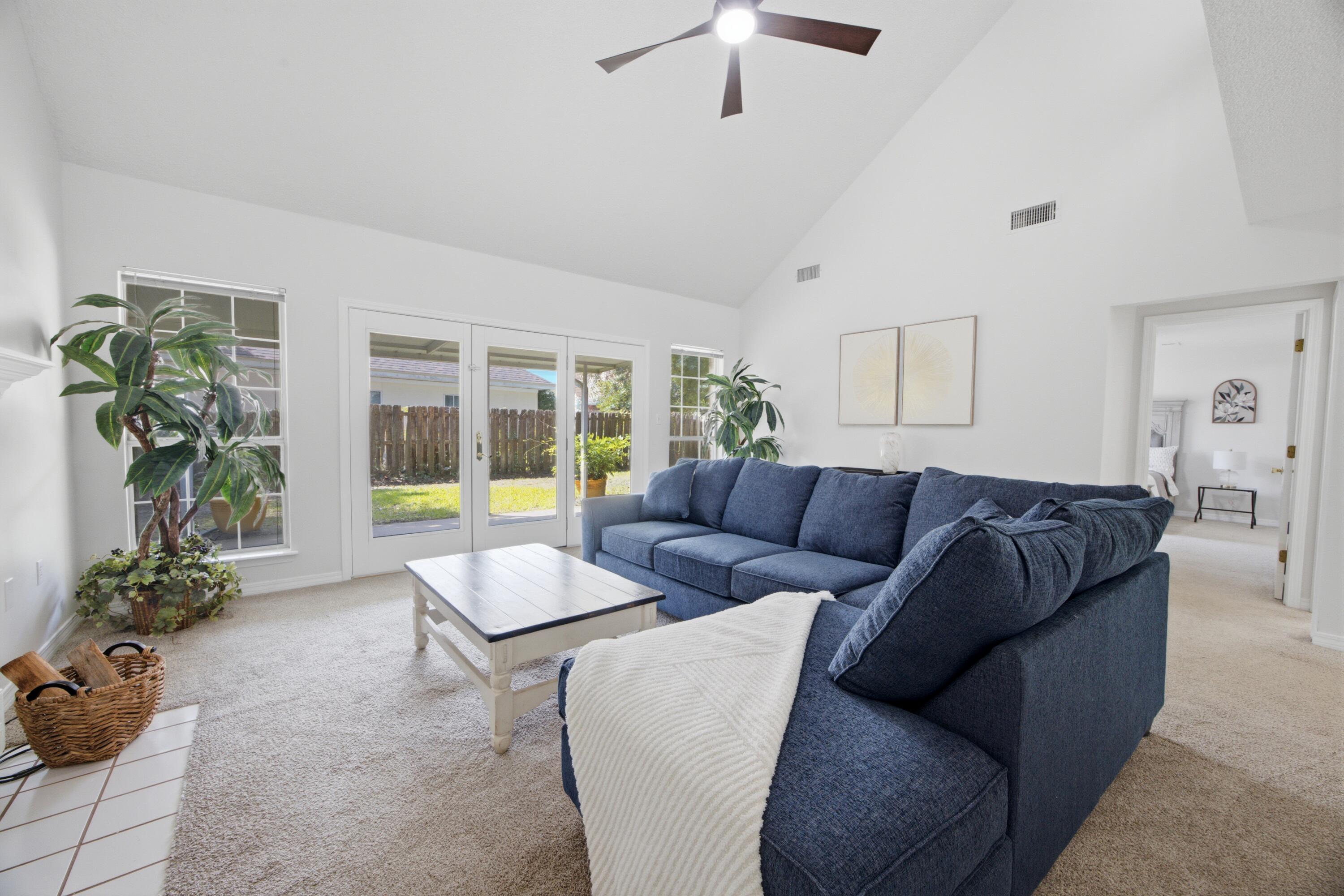 LAKE POINTE - Residential