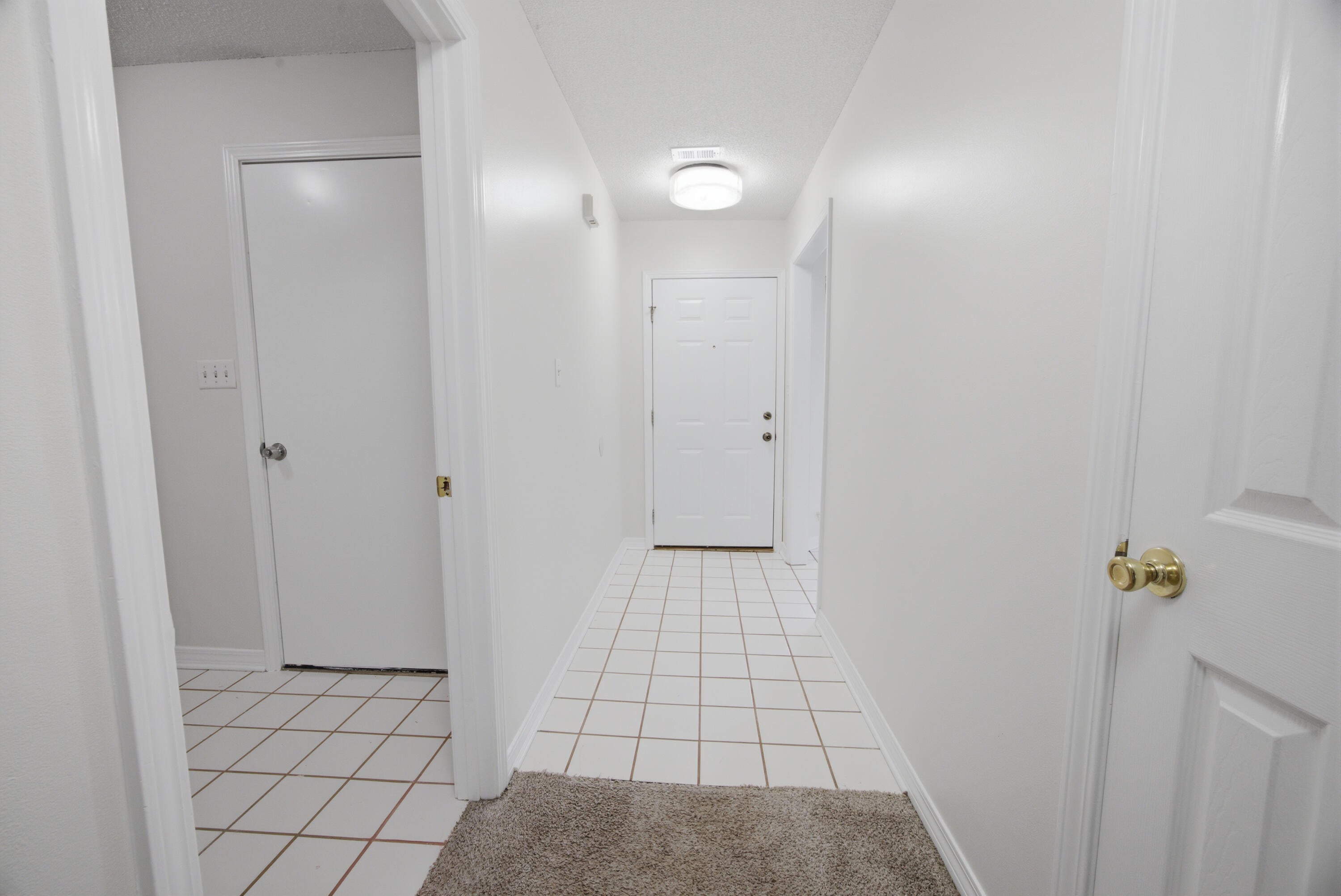 LAKE POINTE - Residential