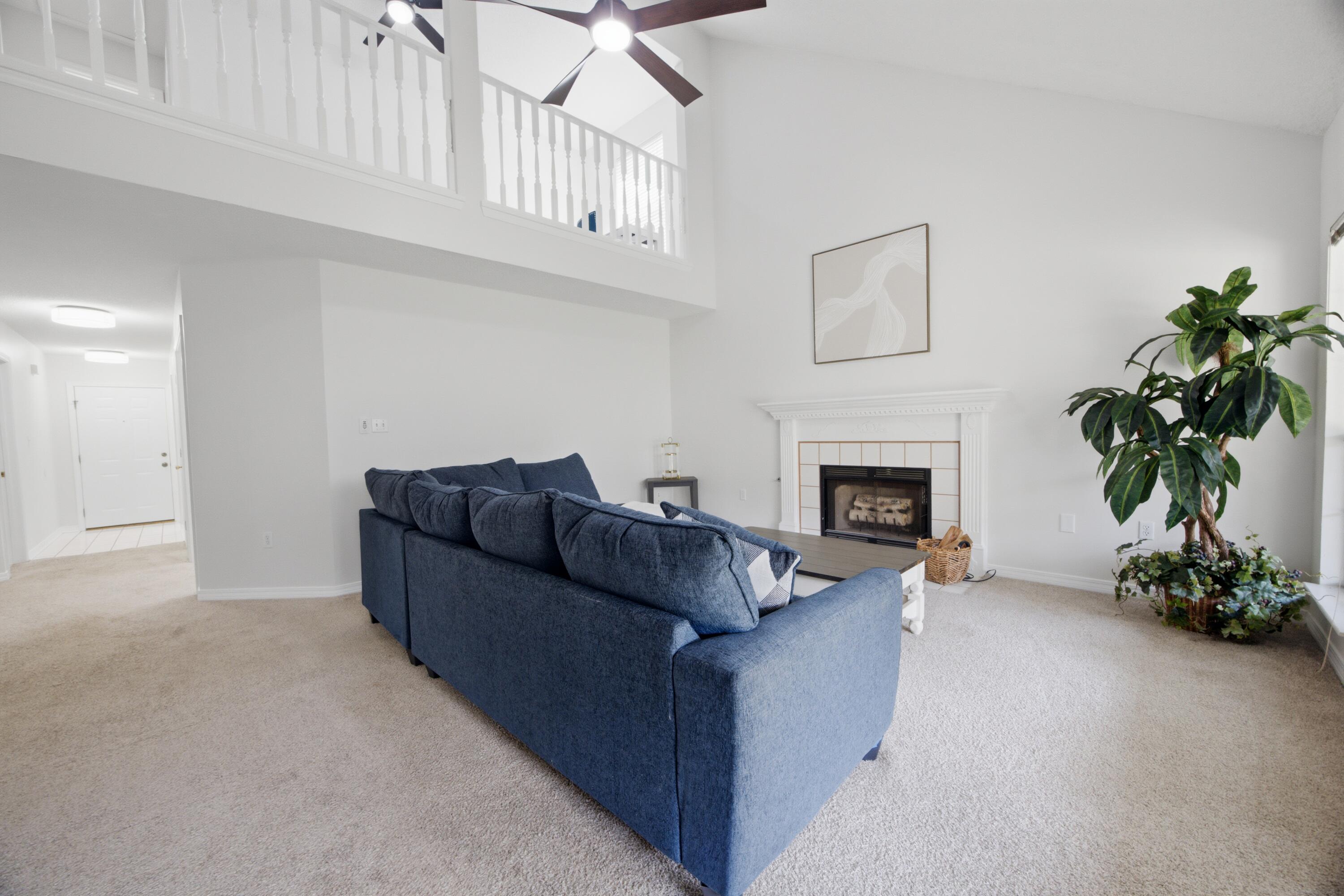 LAKE POINTE - Residential