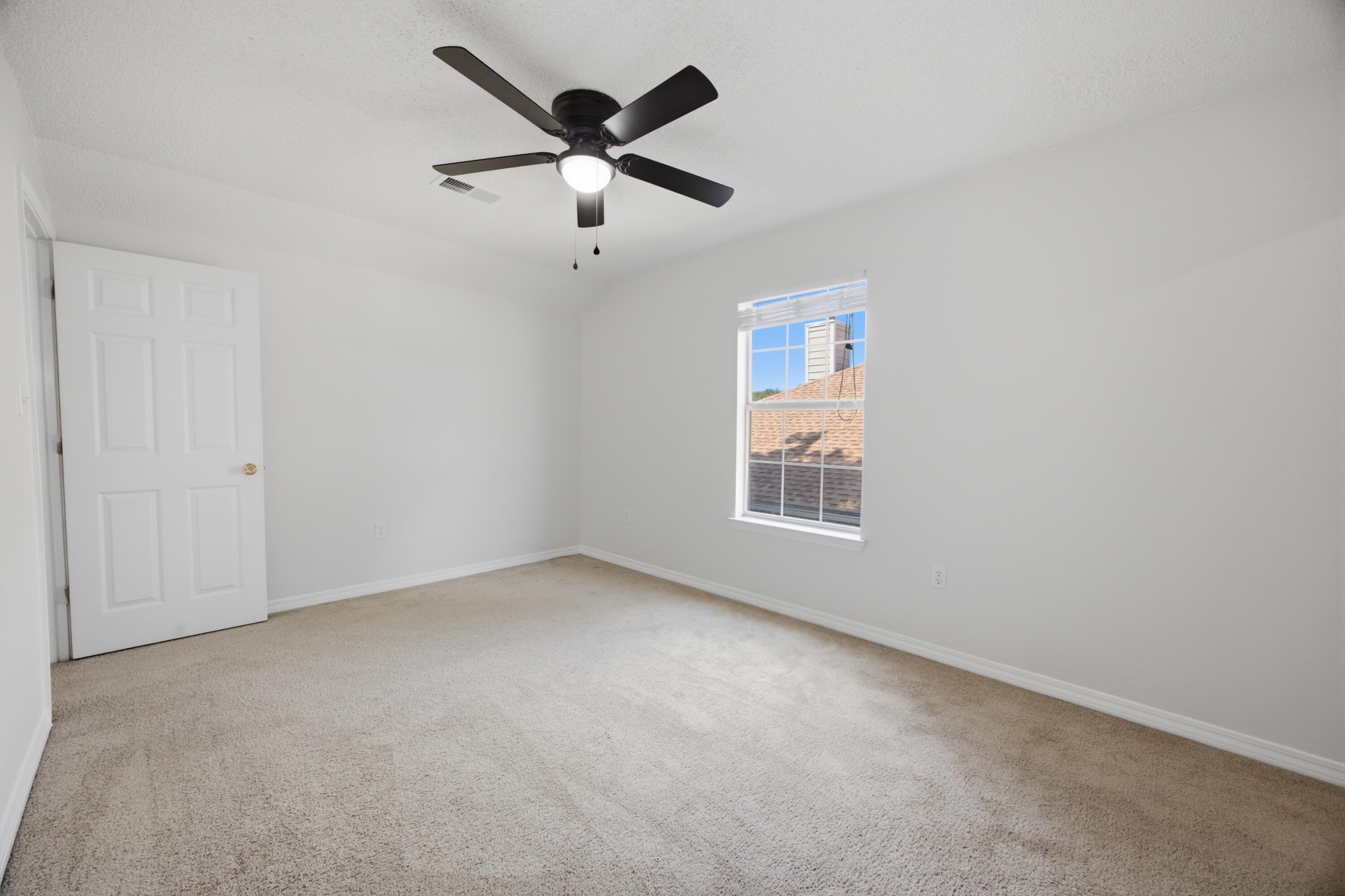 LAKE POINTE - Residential