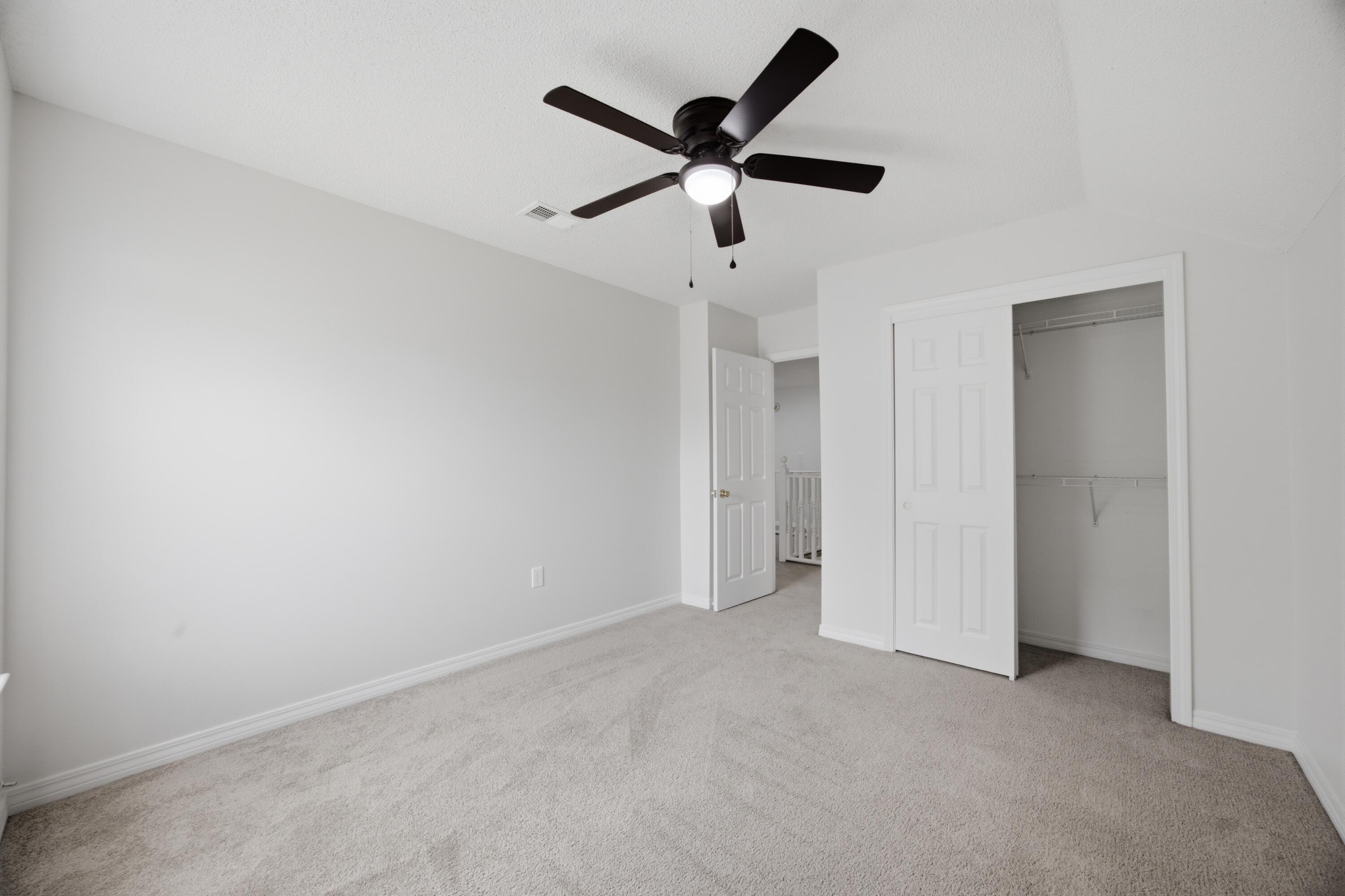 LAKE POINTE - Residential
