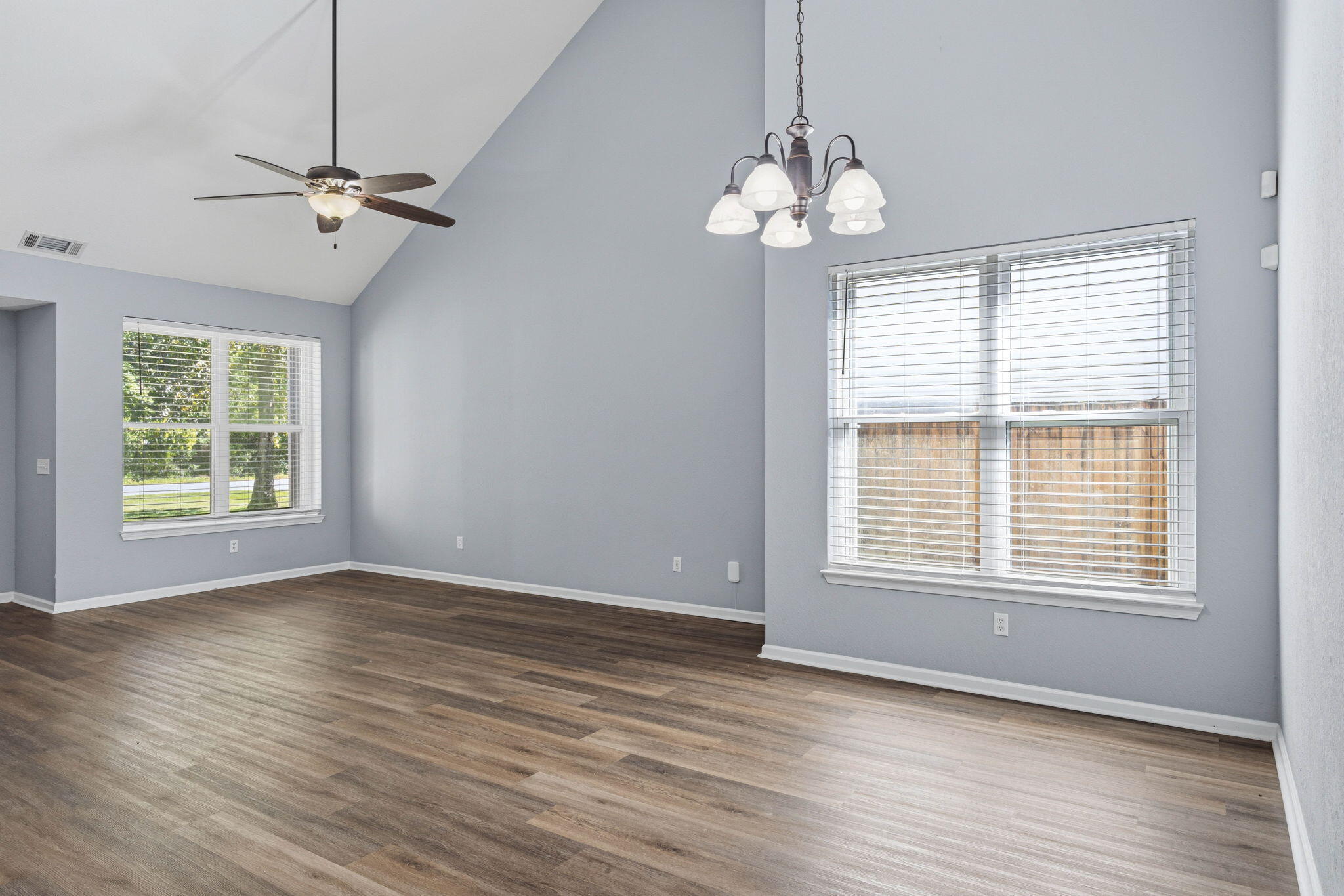 NORTHERN PINE TRACE - Residential