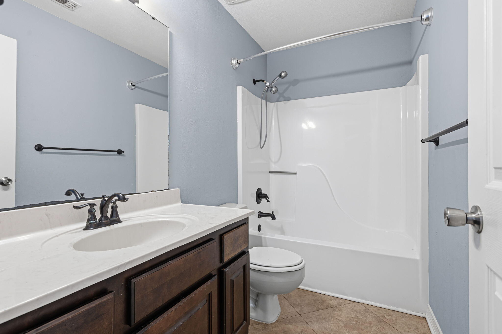 NORTHERN PINE TRACE - Residential