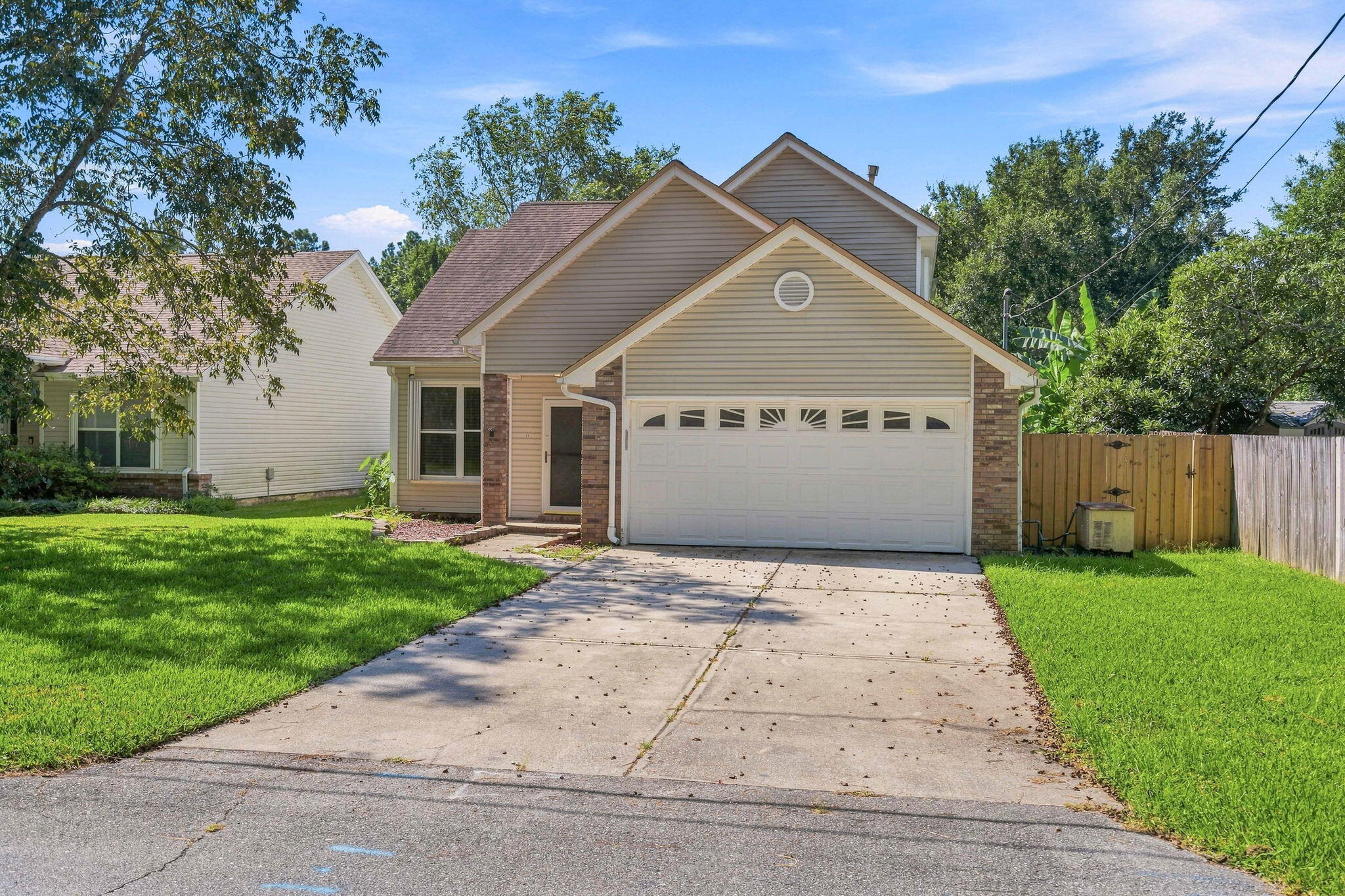 NORTHERN PINE TRACE - Residential