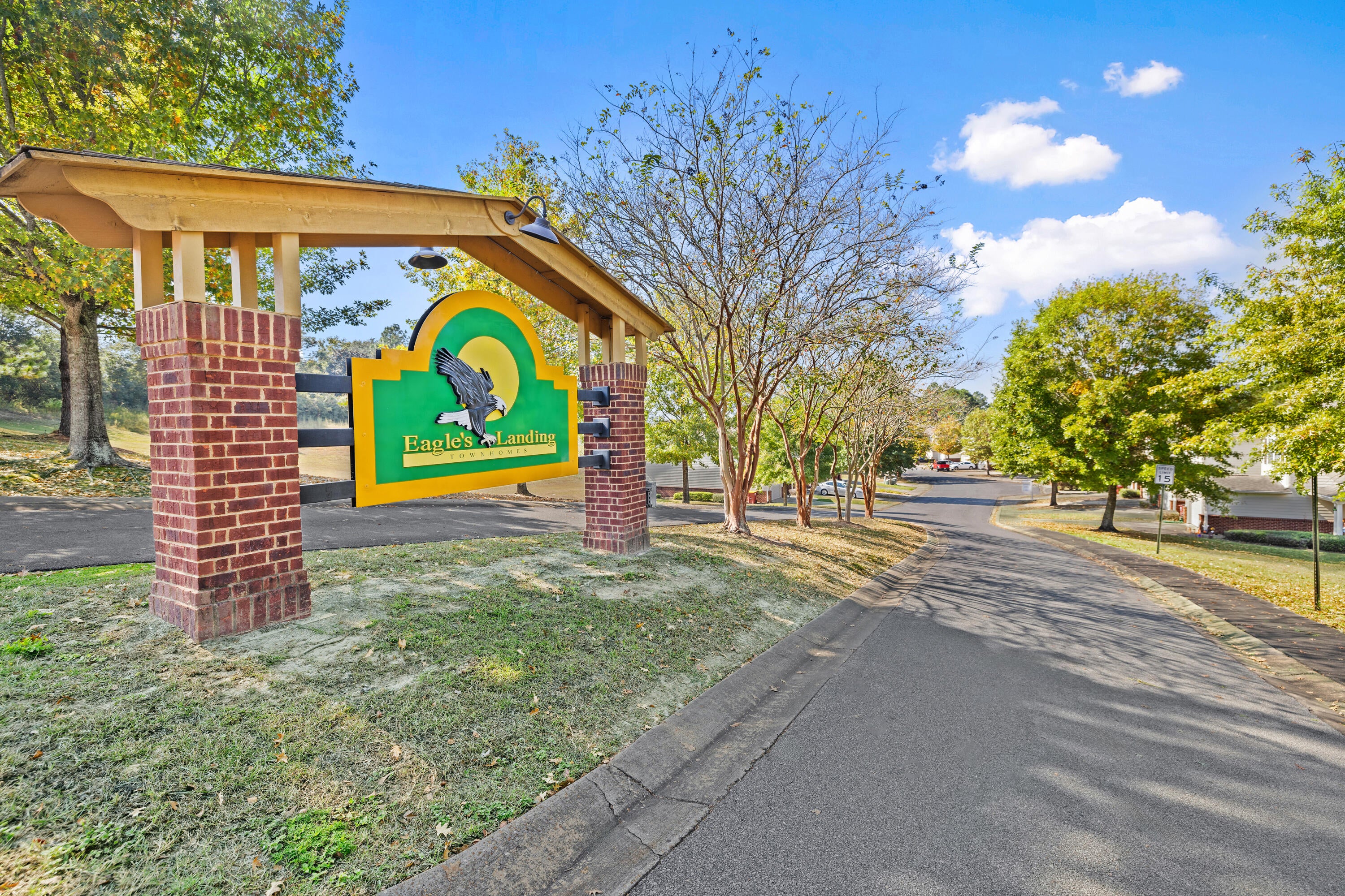 EAGLES LANDING S/D - Residential Lease