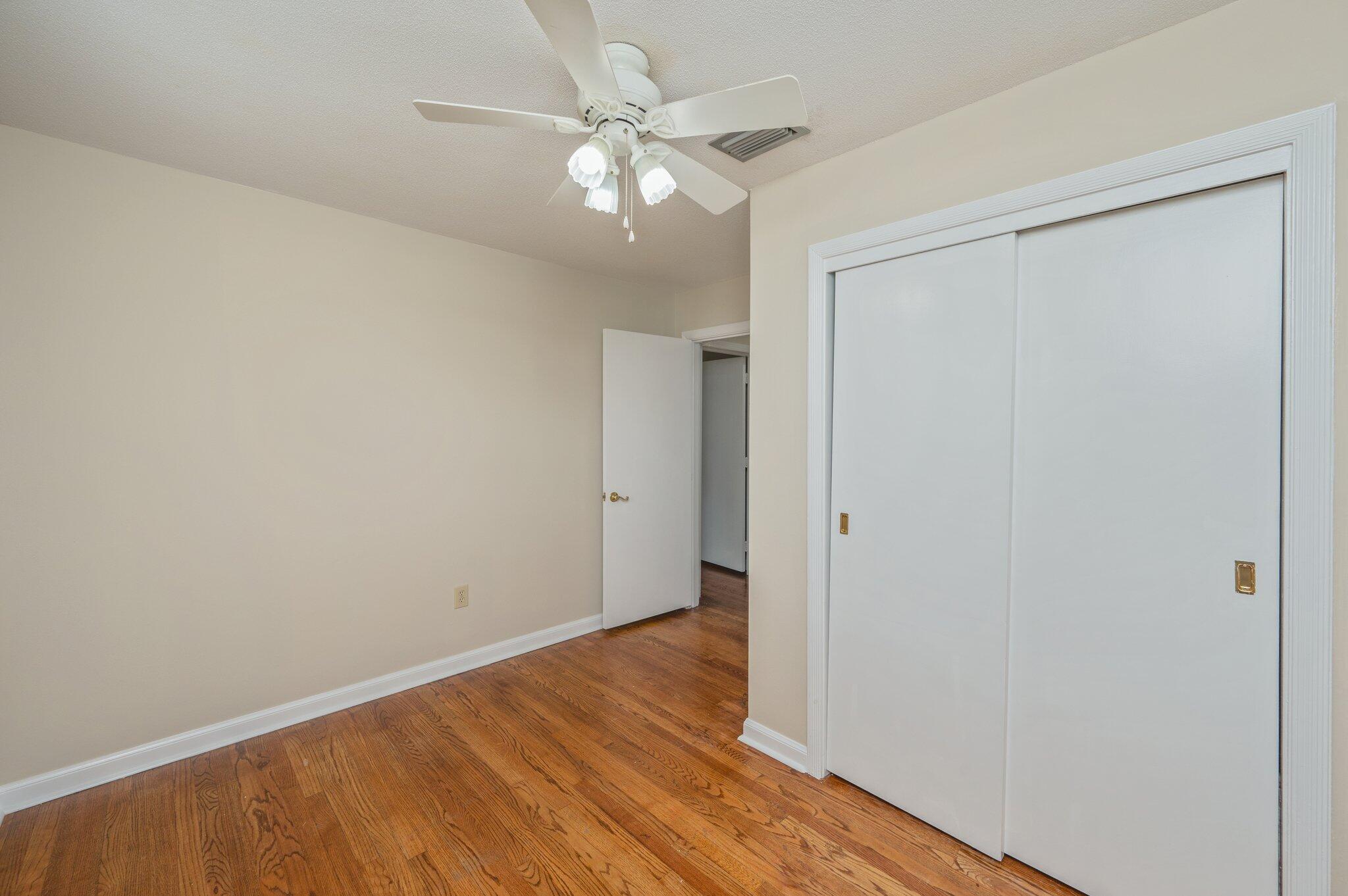 BAYOU POQUITO - Residential