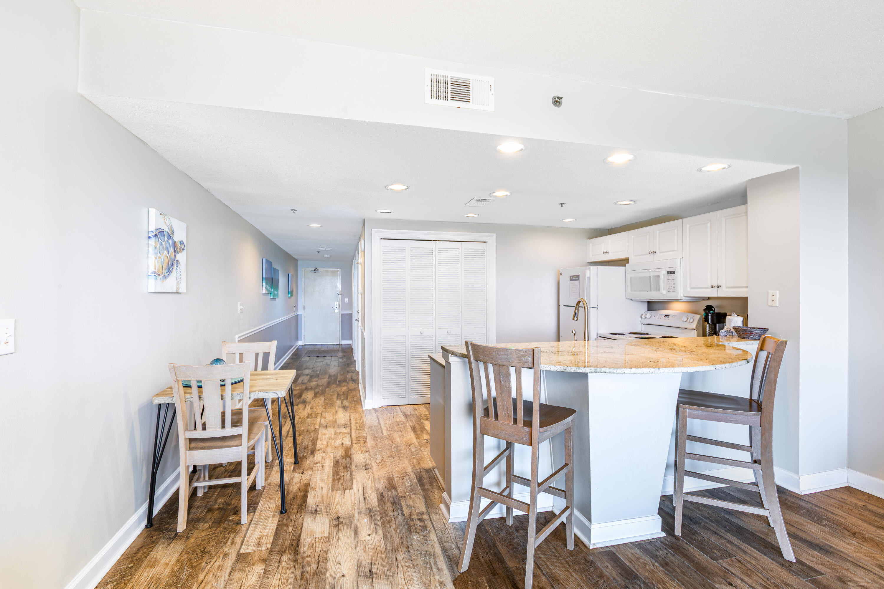 STERLING SHORES - Residential
