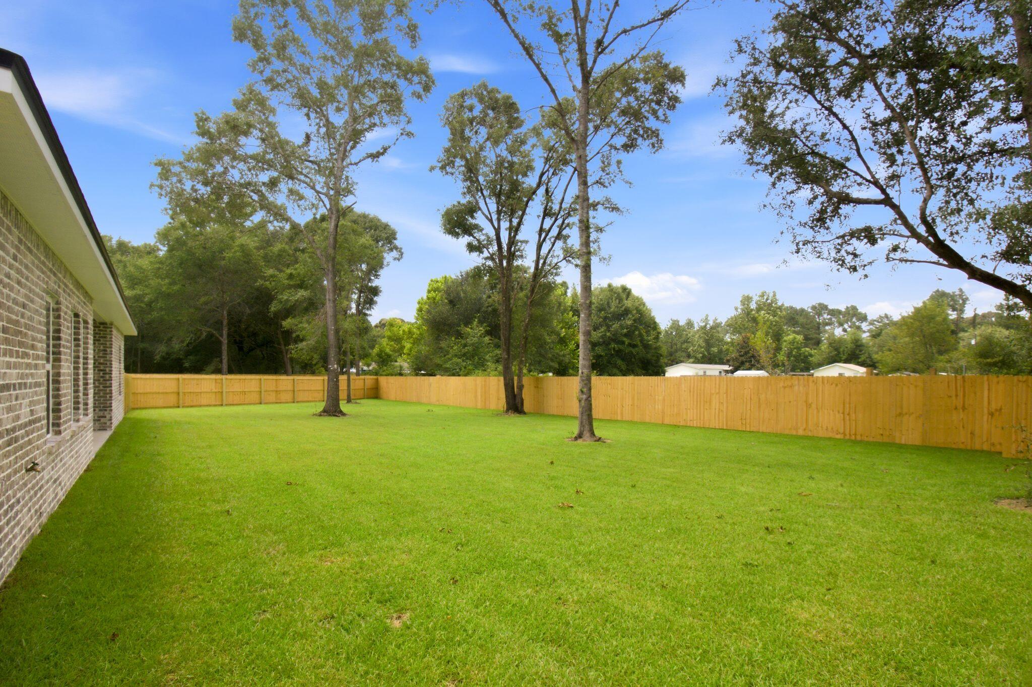 GARDEN CITY - Residential Lease