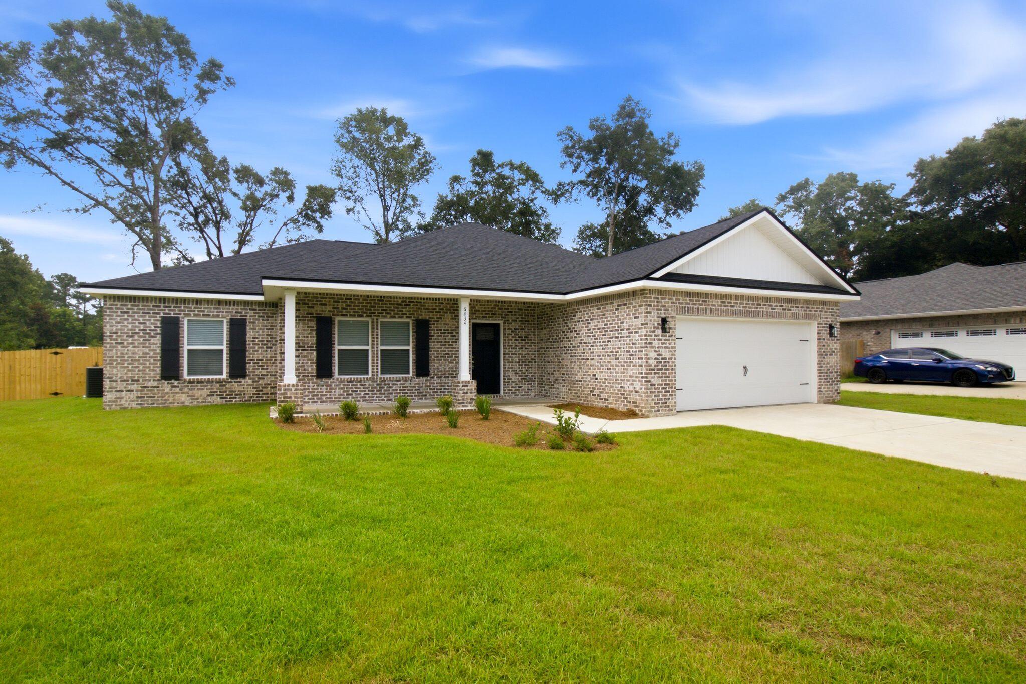 GARDEN CITY - Residential Lease