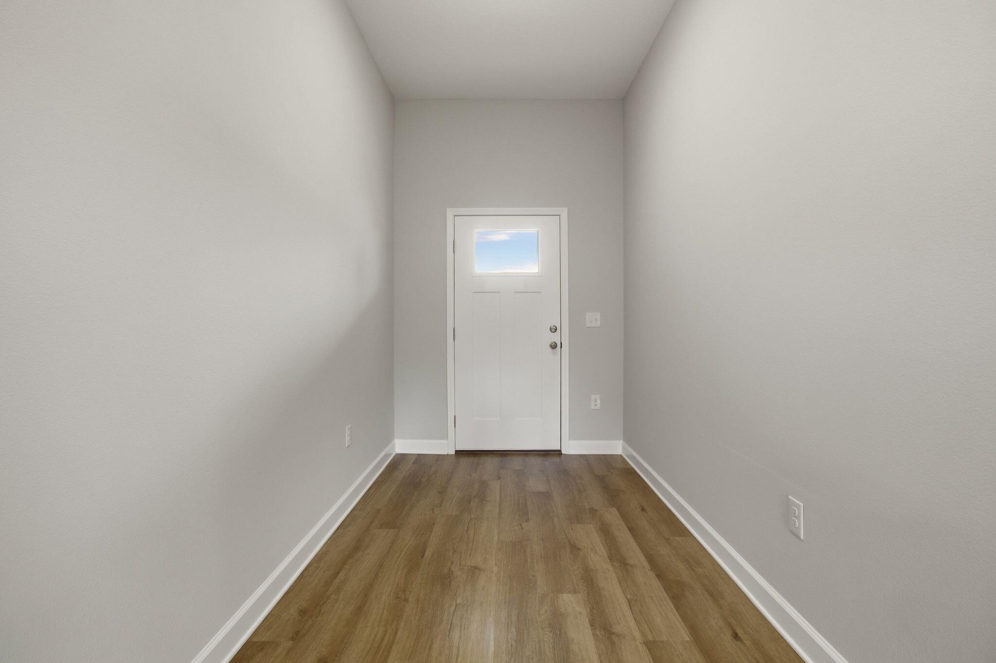 GARDEN CITY - Residential Lease