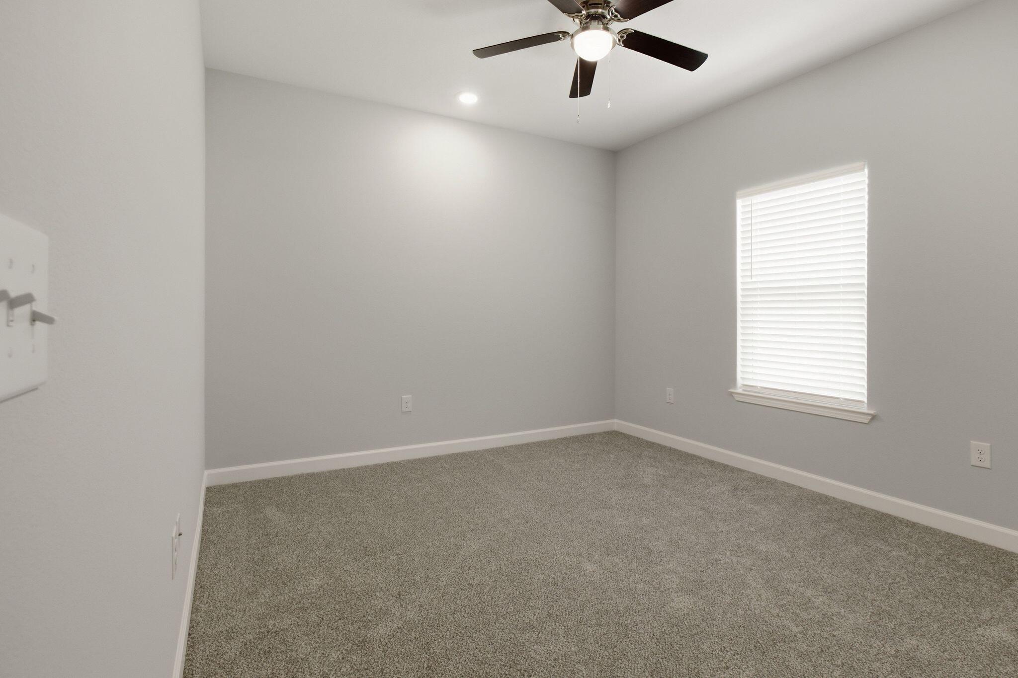 GARDEN CITY - Residential Lease