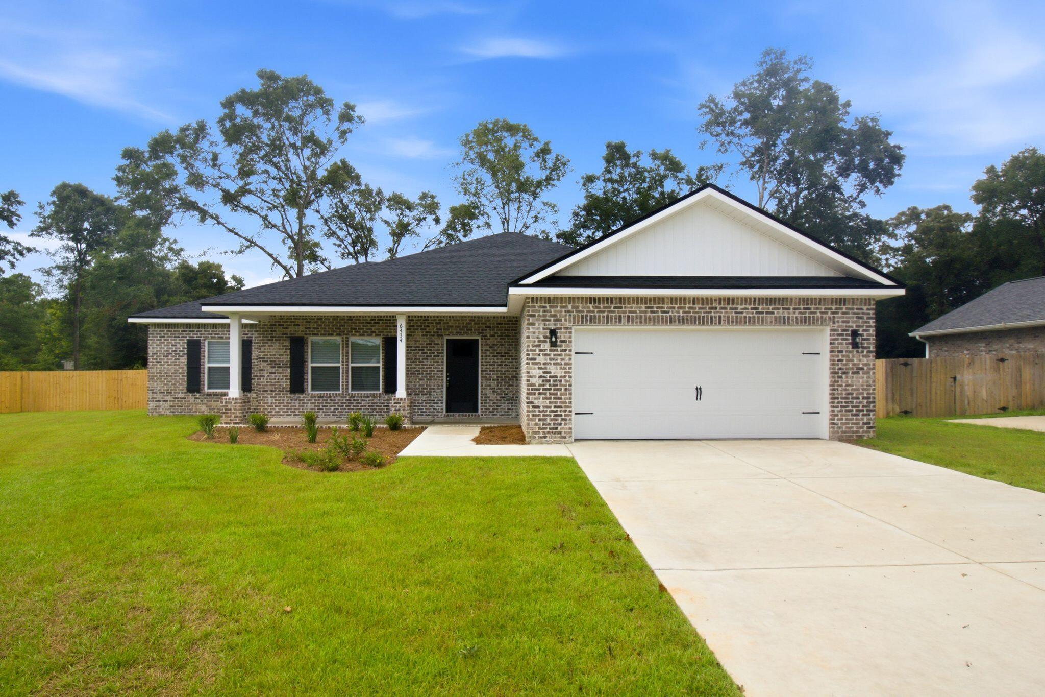 GARDEN CITY - Residential Lease