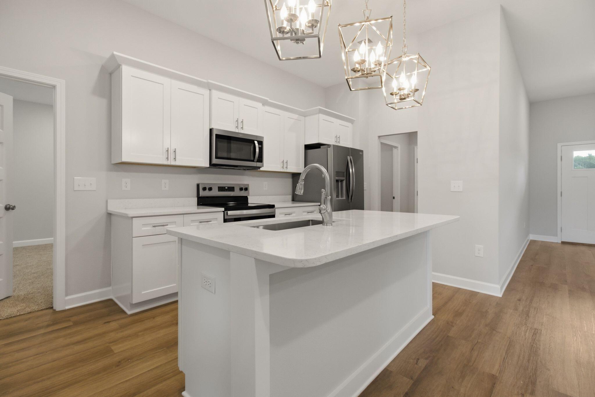 GARDEN CITY - Residential Lease