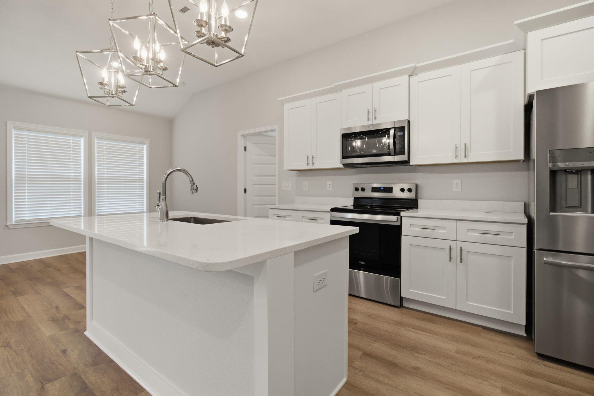 GARDEN CITY - Residential Lease