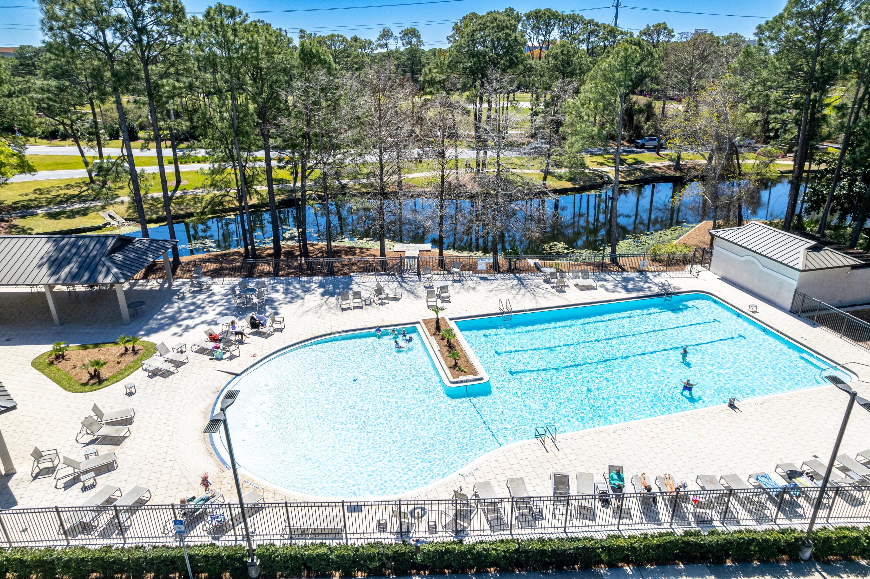 FAIRWAYS AT SANDESTIN PH 3 - Residential