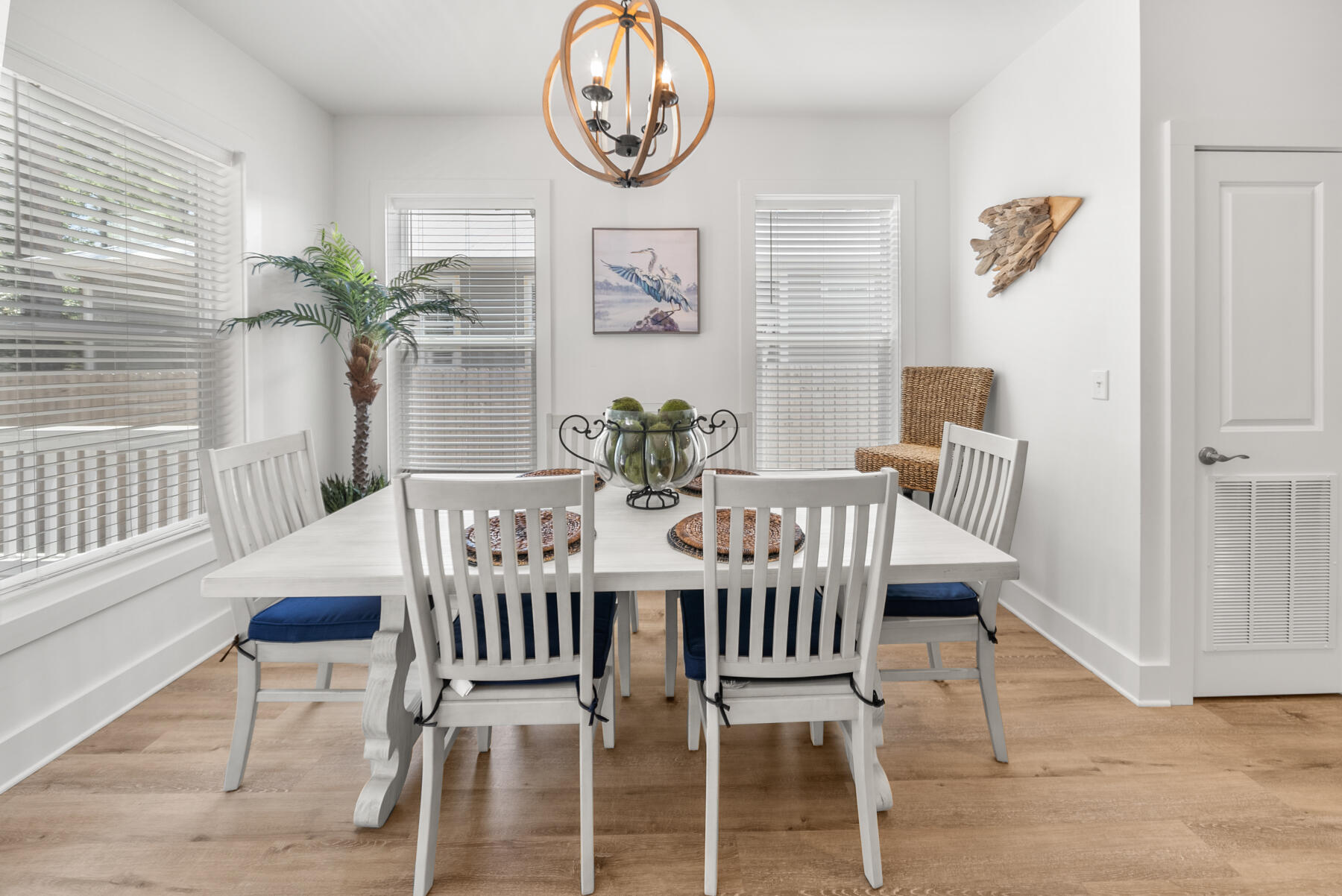 TOWN OF SANTA ROSA - Residential