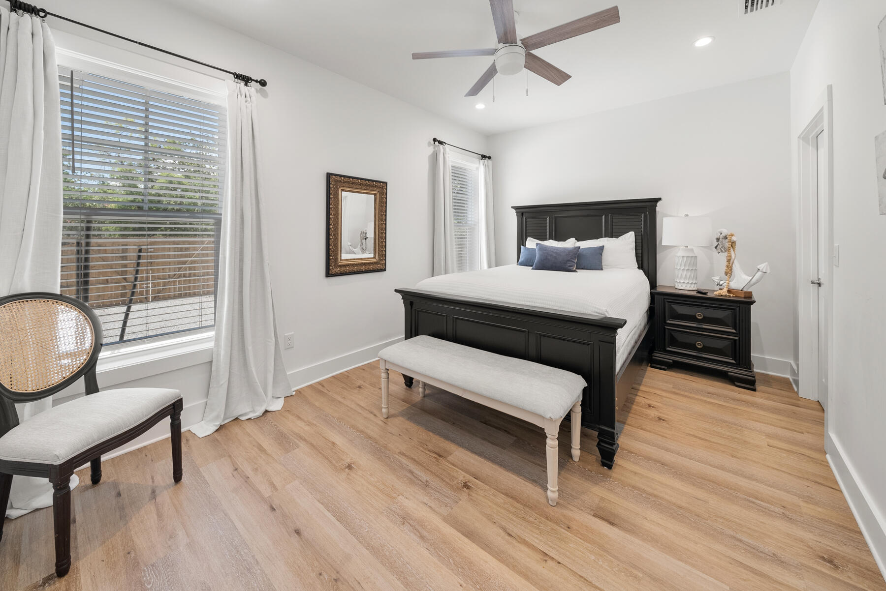TOWN OF SANTA ROSA - Residential