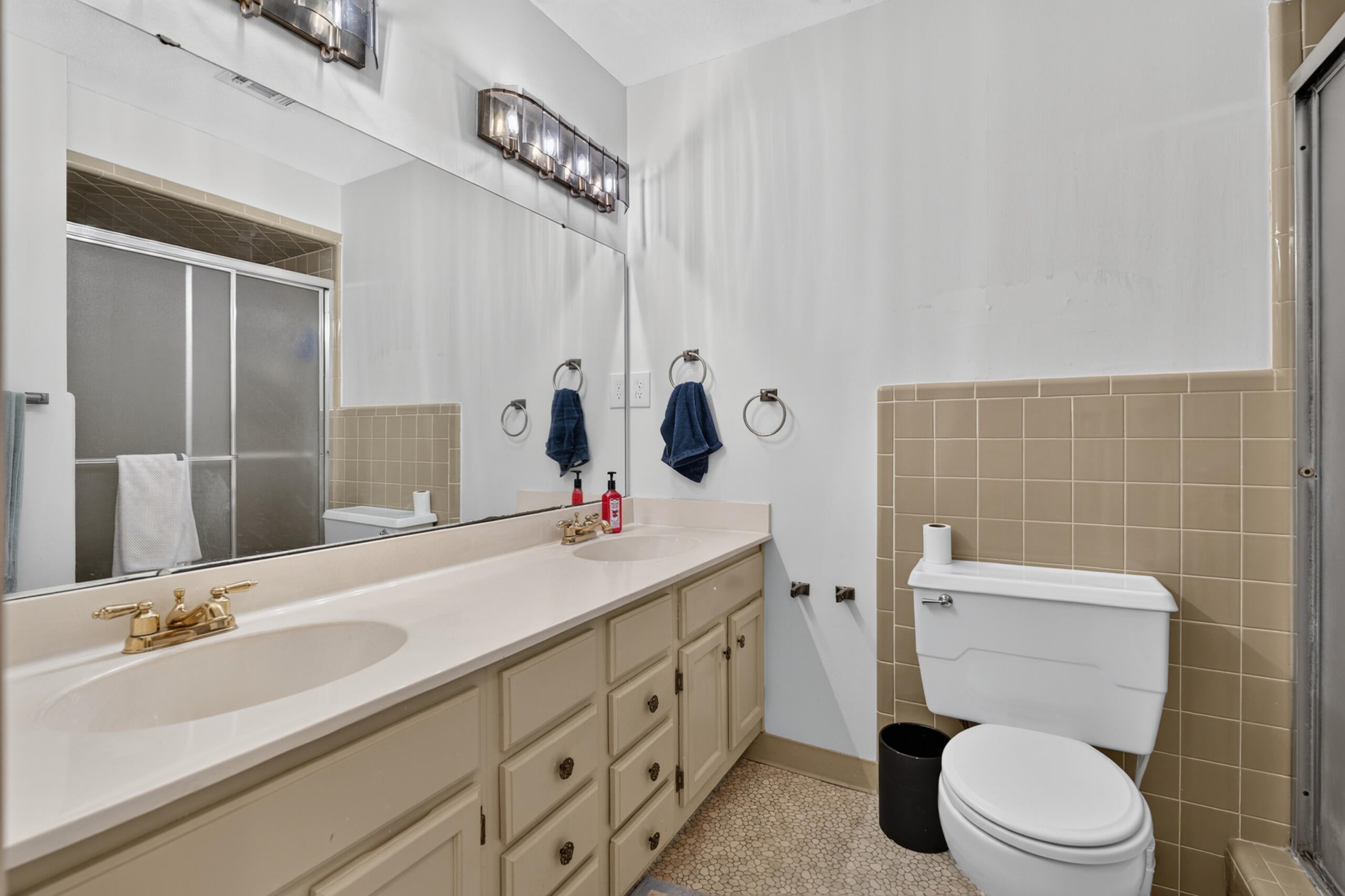 KENWOOD S/D 1ST ADDN - Residential