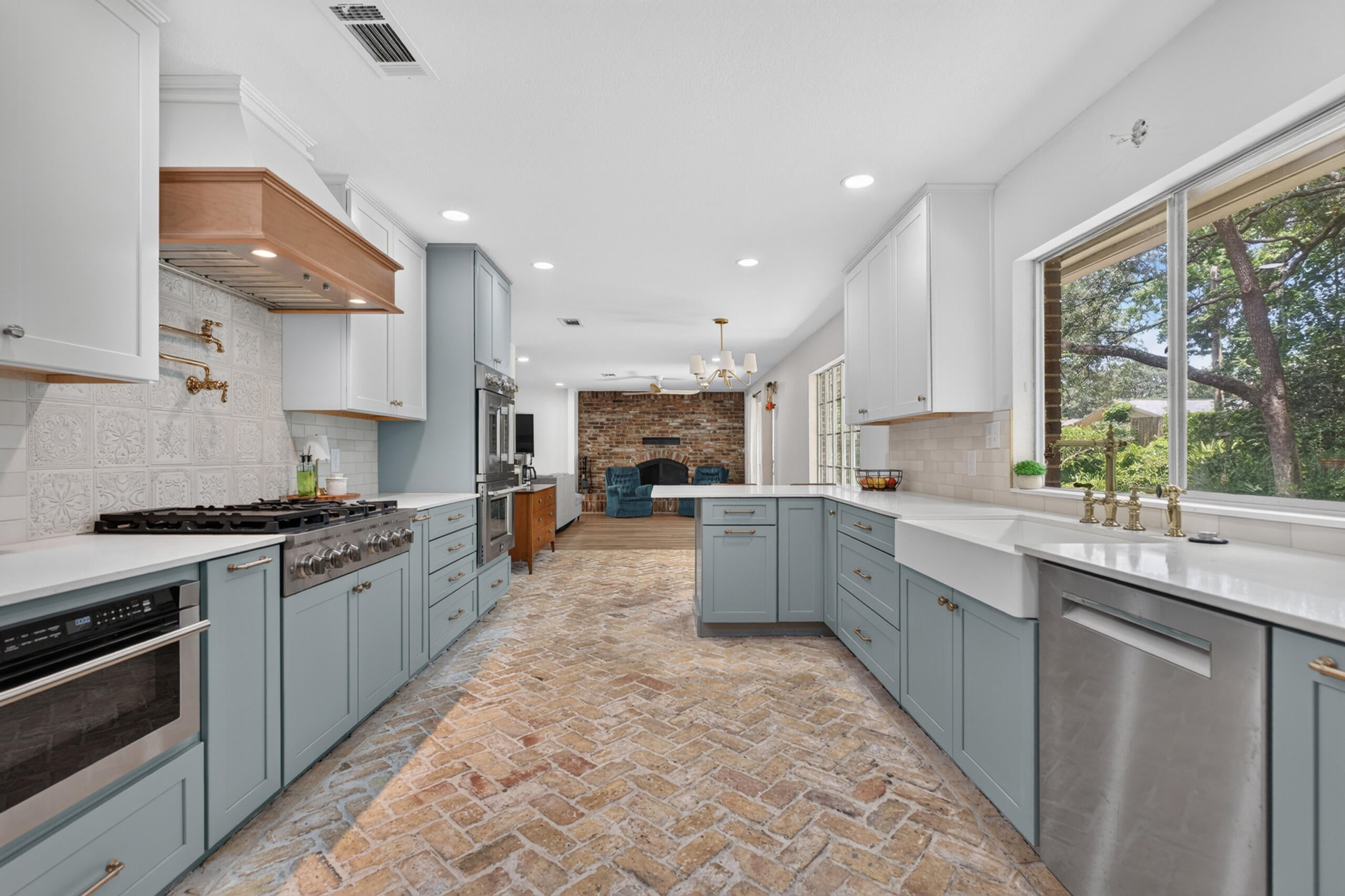 Straight out of HGTV & tucked into one of Fort Walton Beach's most sought-after neighborhoods! You must see for yourself. A stunning, custom-designed home in the heart of Kenwood offering 4 bedrooms, 2 bathrooms, & over 2300 sqft of thoughtfully designed living space. From the moment you walk in, the attention to detail is undeniable. The show-stopping custom kitchen features italian ovens with french doors, a gas range, bosch appliances, a pot filler, a climate controled wine cooler, and custom cabinetry. Oh, we can't forget the pantry! Hand-laid herringbone brick flooring brings warmth and character, while the high-quality LVP & classical craftsman trim continue the elevated design throughout. French doors open to enhance natural light and seamless indoor-outdoor living in both the main living and primary bedroom. Speaking of, the primary bedroom boasts a vaulted & beamed ceiling with a HUGE walk-in closet!!! An actual dream come true. Every finish feels intentional and timeless.  
Roof - 2015 Tankless water heater - 2025