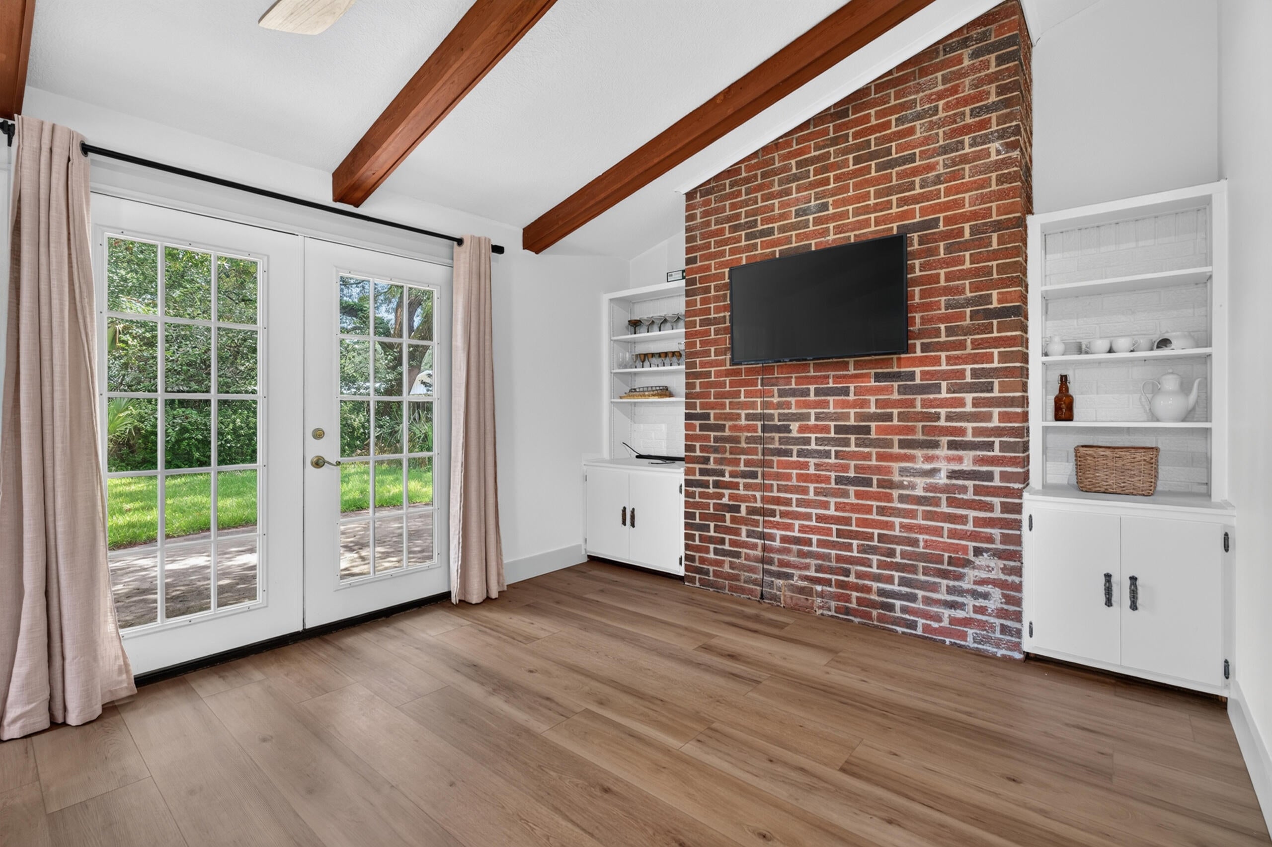 KENWOOD S/D 1ST ADDN - Residential