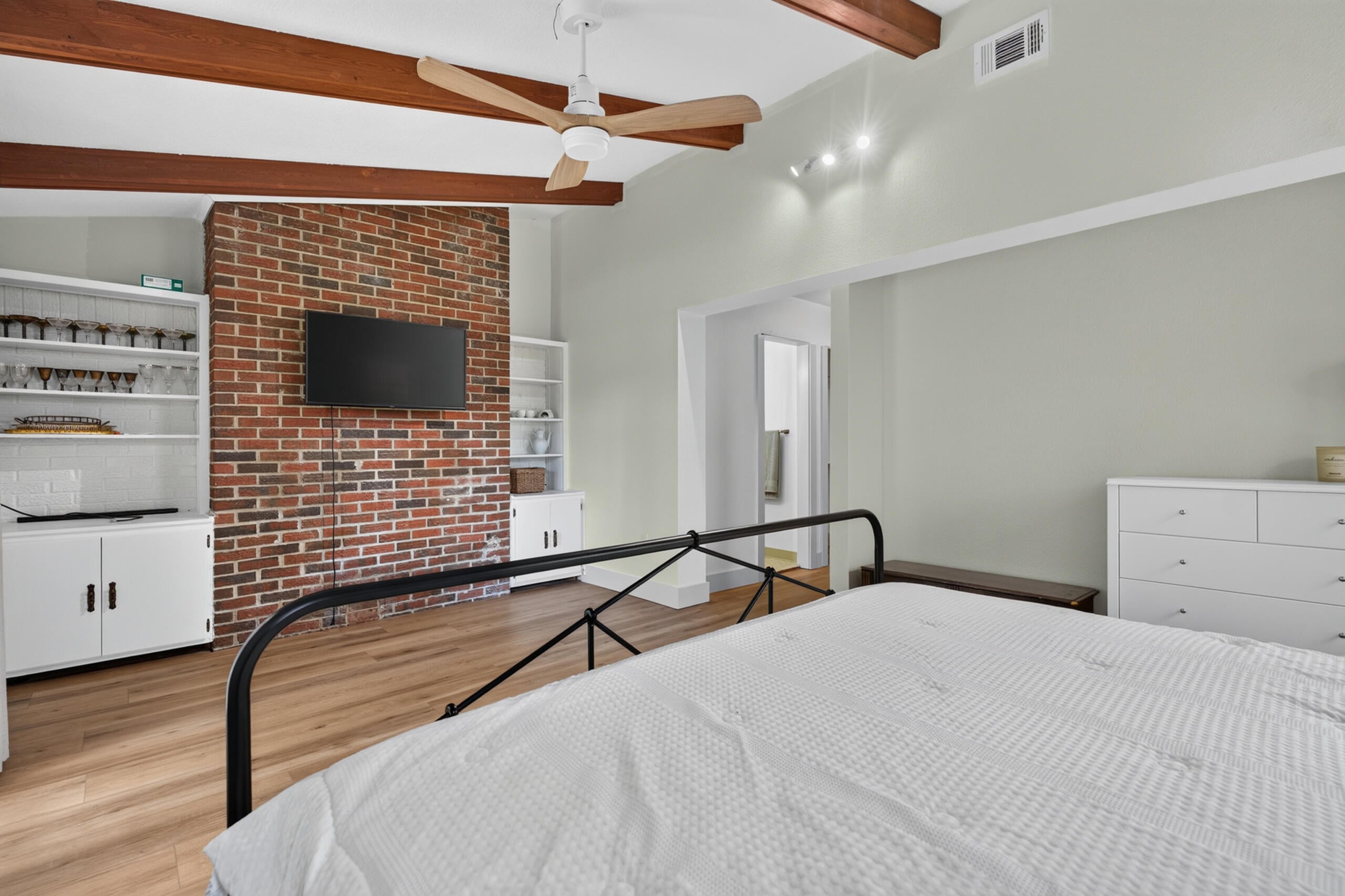 KENWOOD S/D 1ST ADDN - Residential
