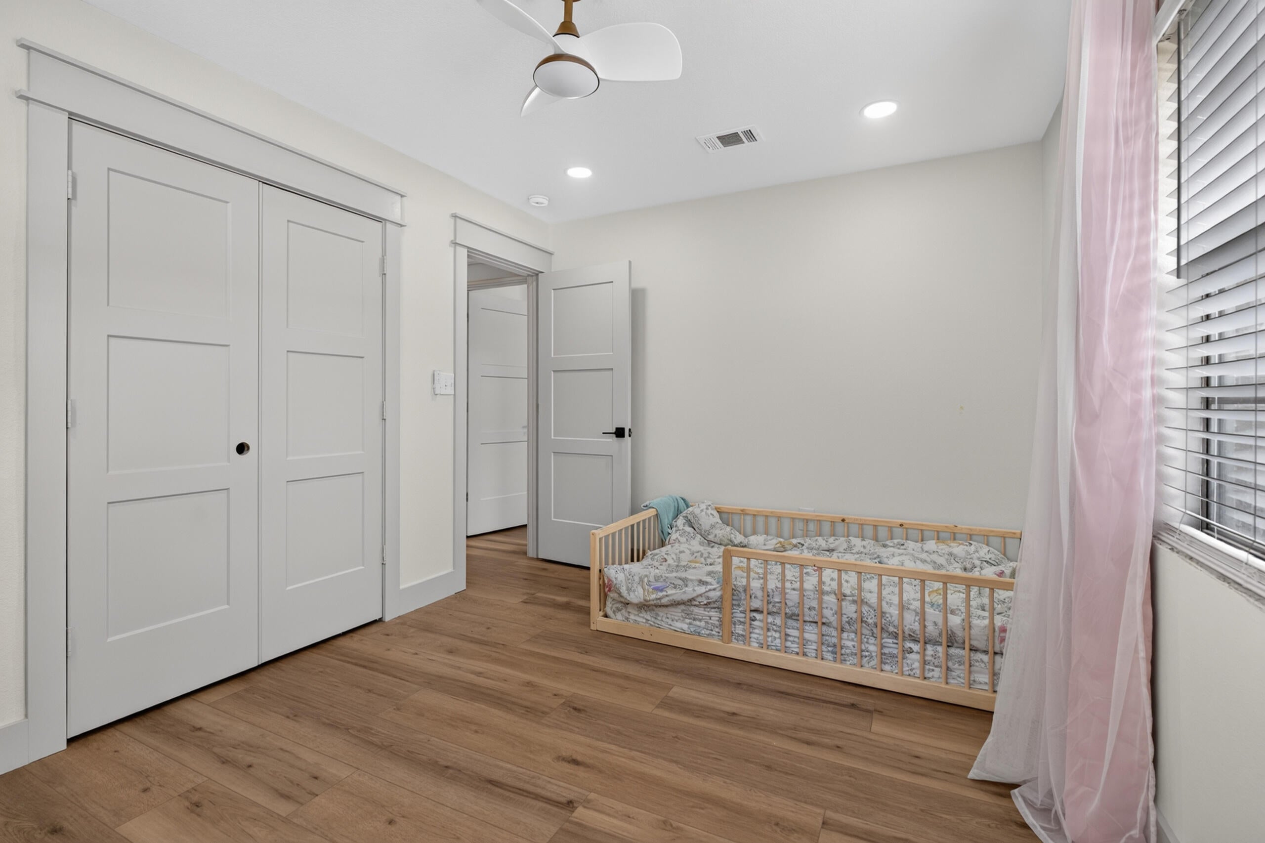 KENWOOD S/D 1ST ADDN - Residential