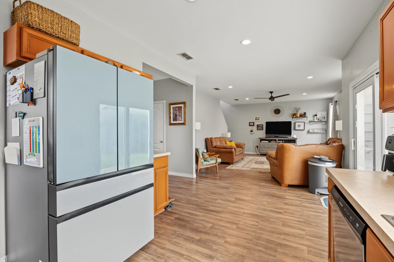 SANDY RIDGE ESTATES - Residential