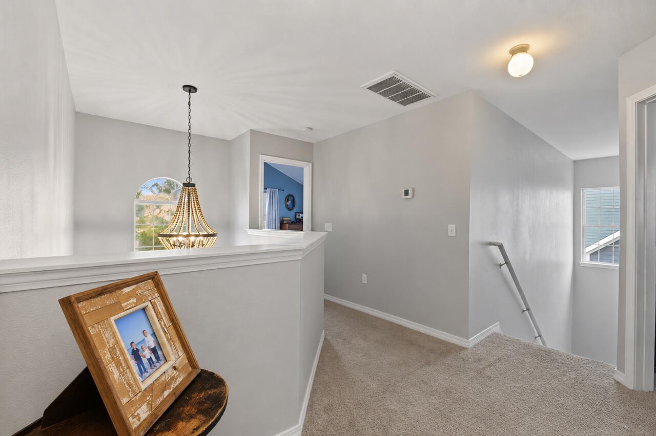 SANDY RIDGE ESTATES - Residential