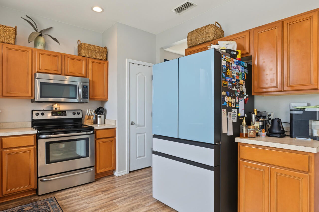 SANDY RIDGE ESTATES - Residential