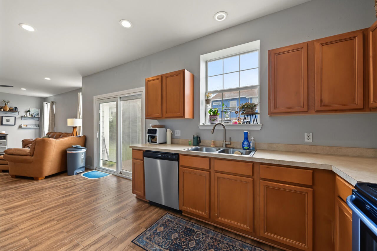 SANDY RIDGE ESTATES - Residential