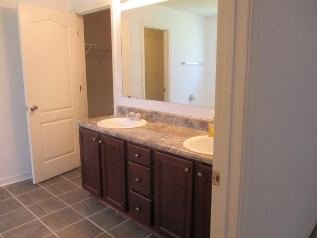 PROMISE CREEK - Residential Lease