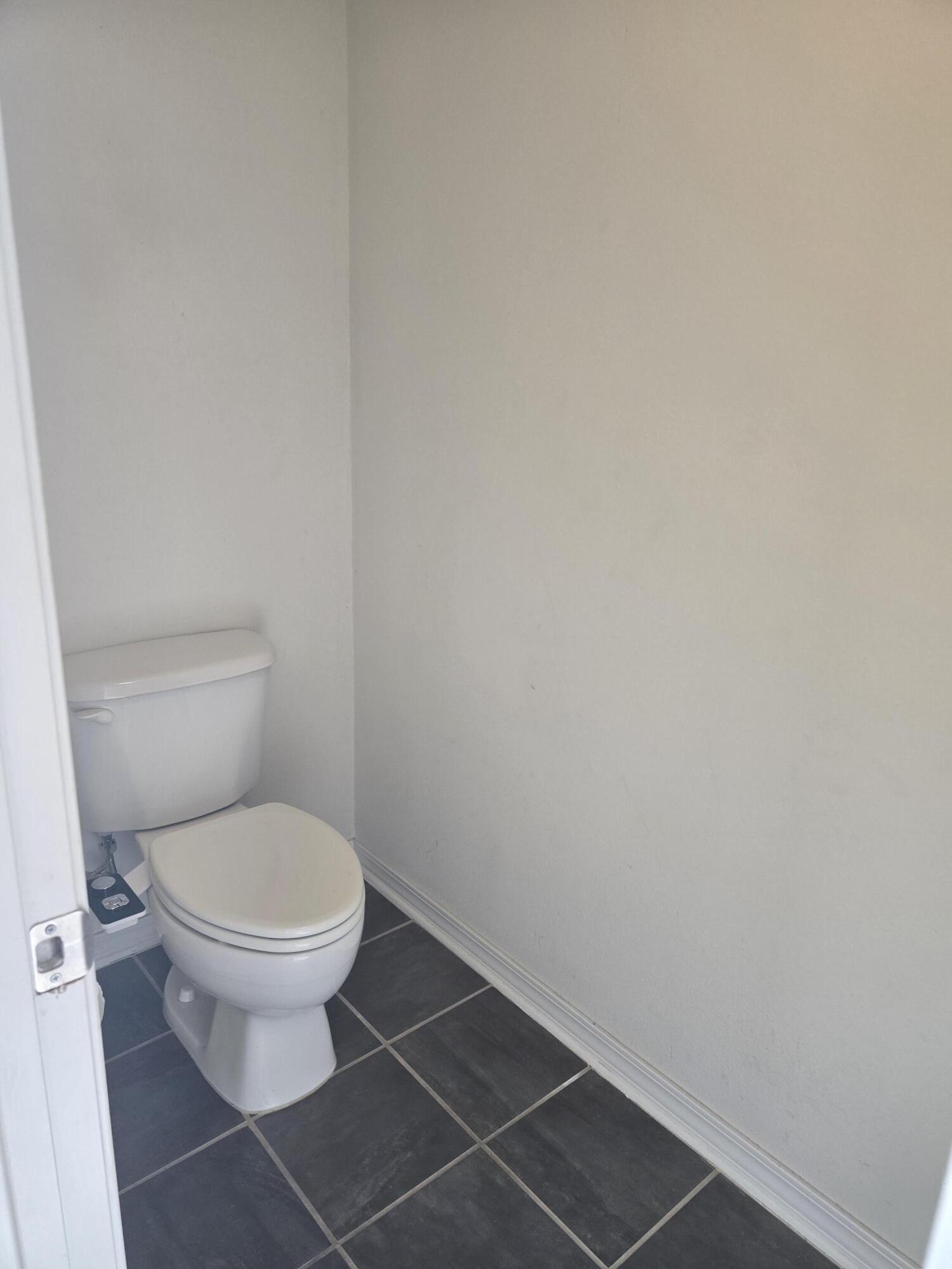 PROMISE CREEK - Residential Lease