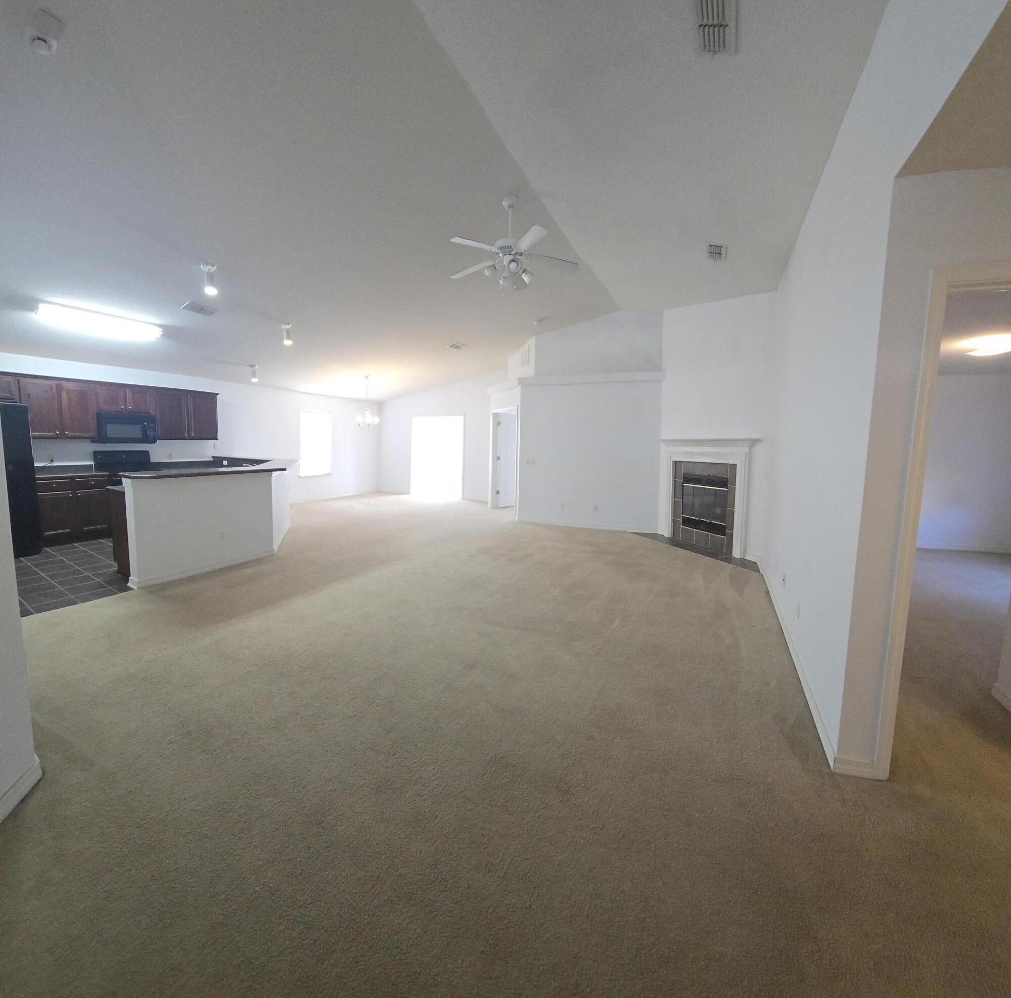 PROMISE CREEK - Residential Lease