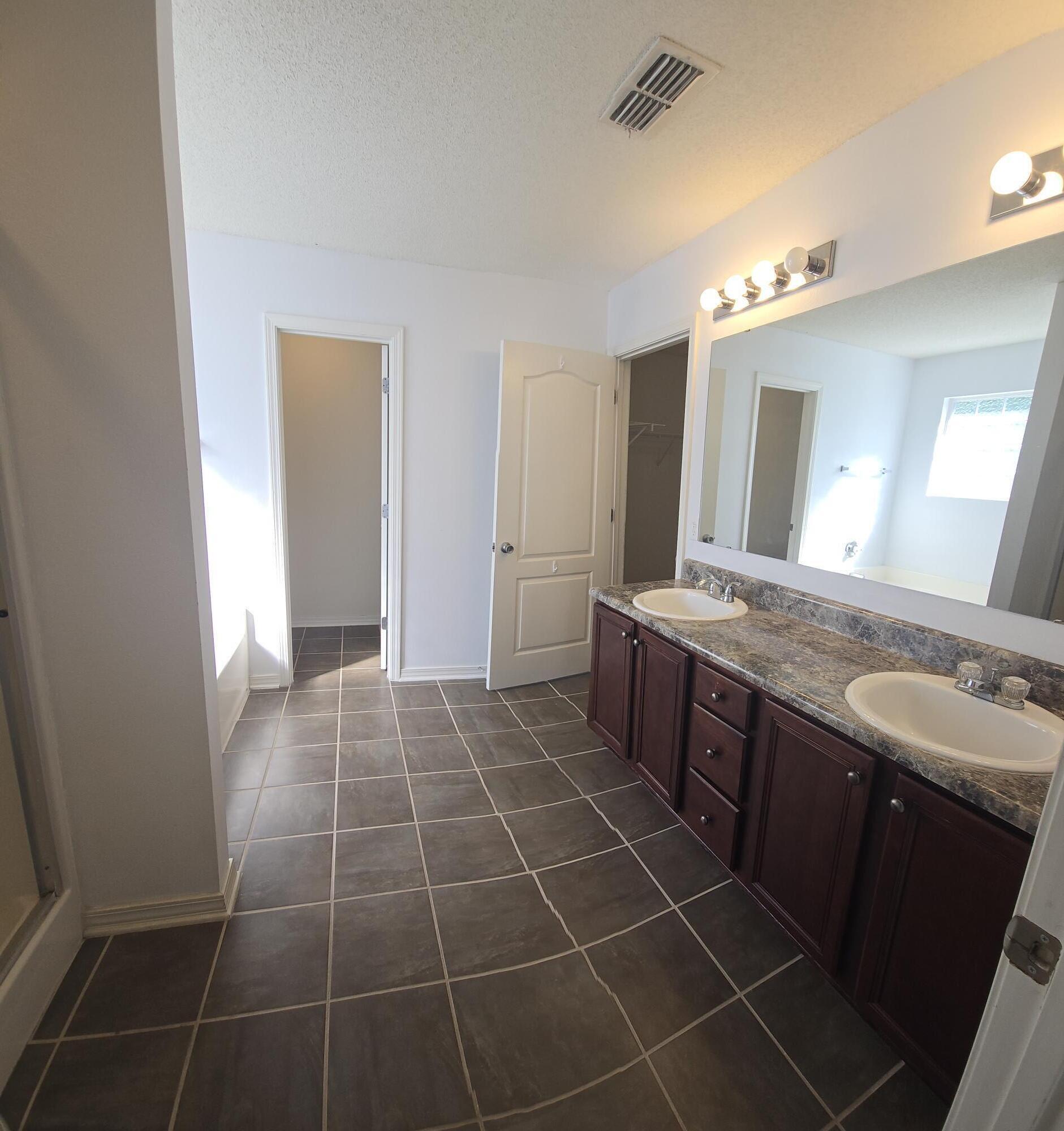 PROMISE CREEK - Residential Lease