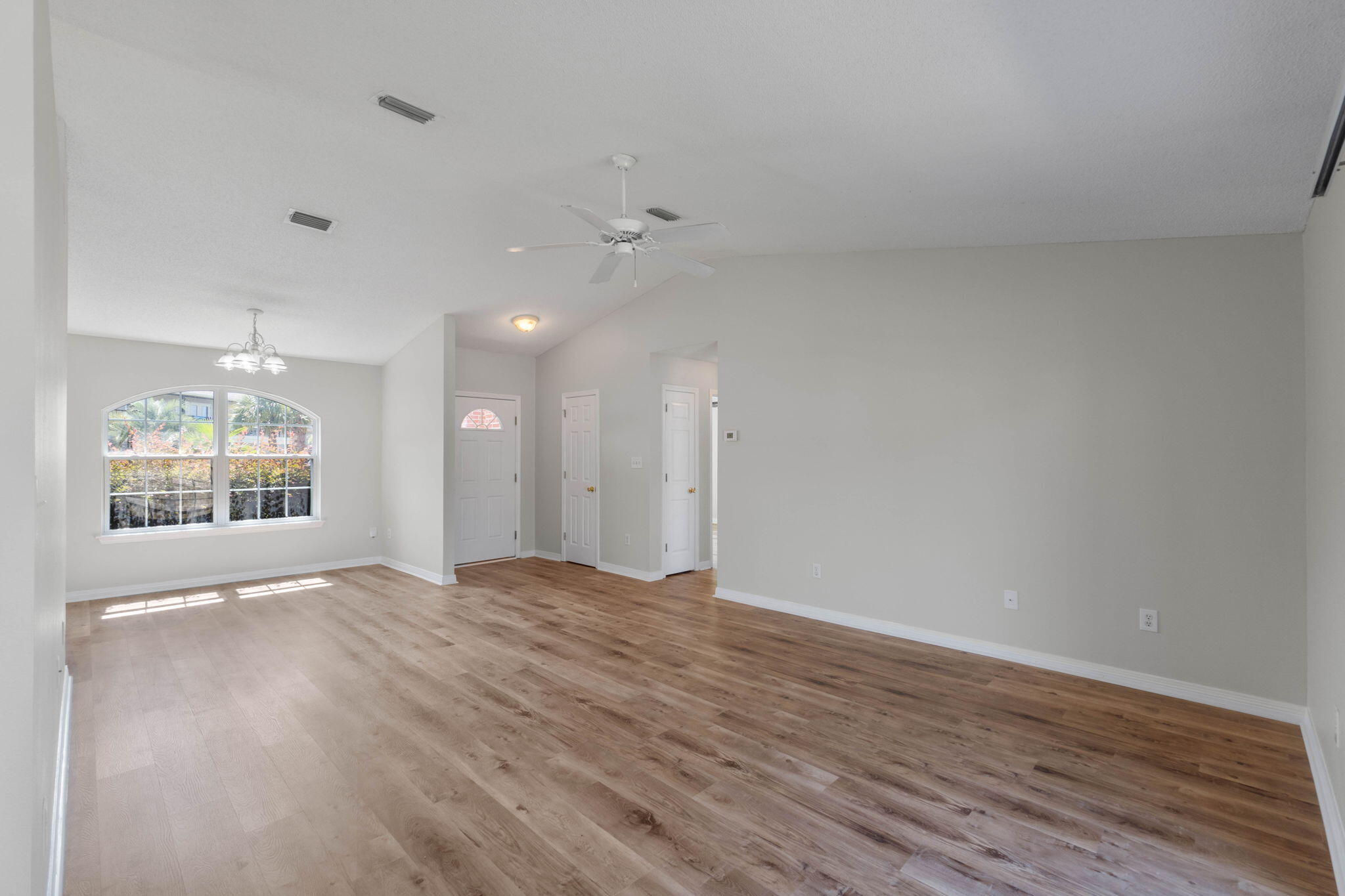 SANDY DUNES - Residential