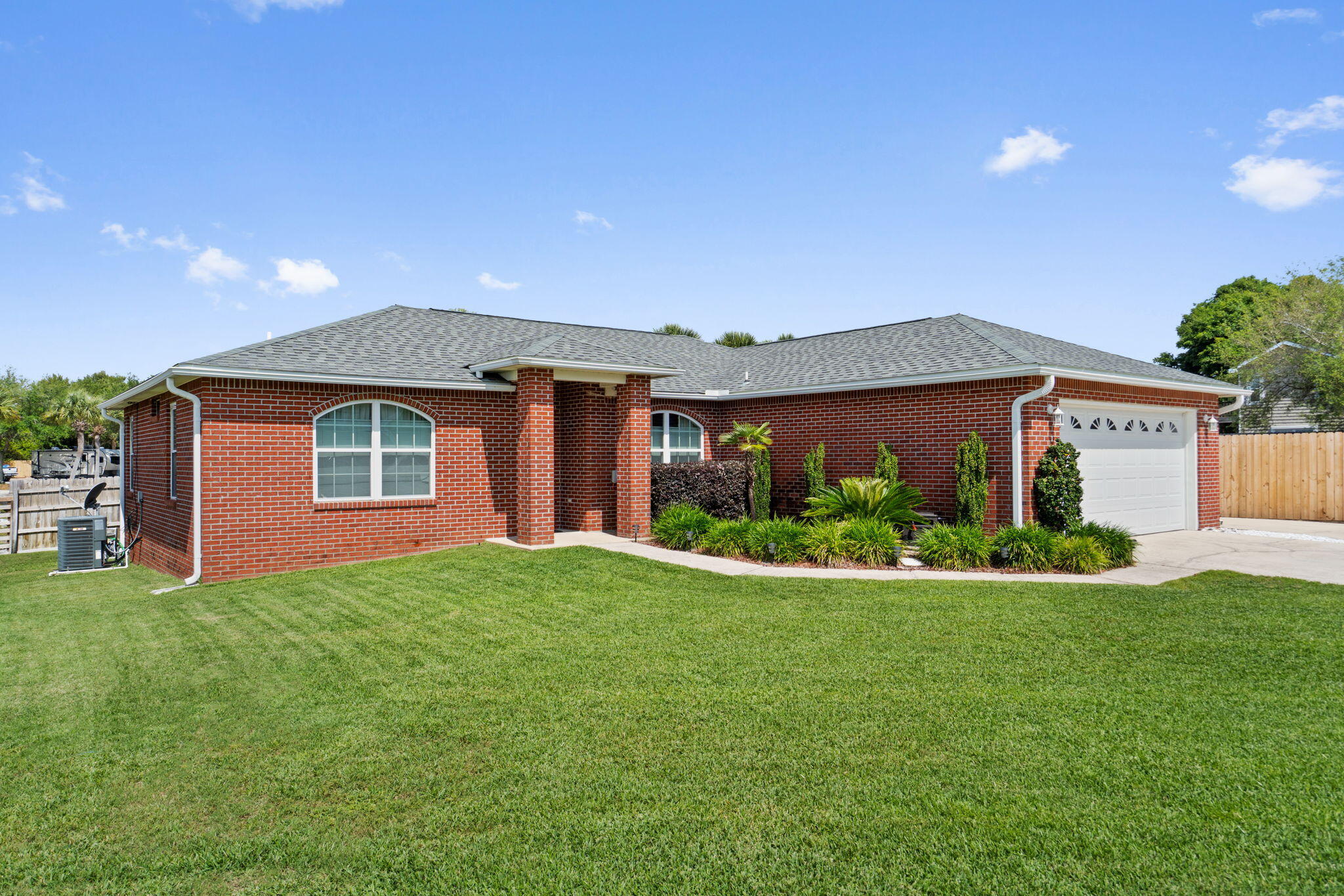SANDY DUNES - Residential