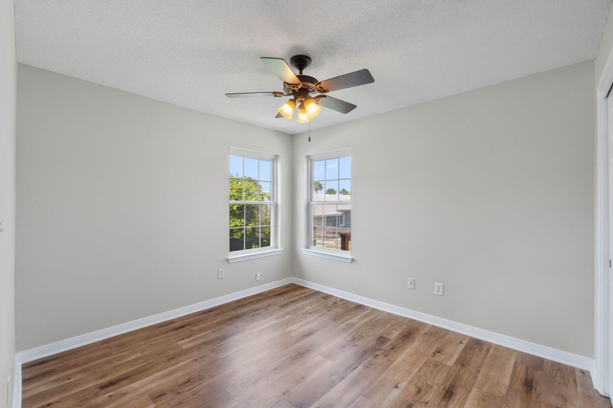 SANDY DUNES - Residential