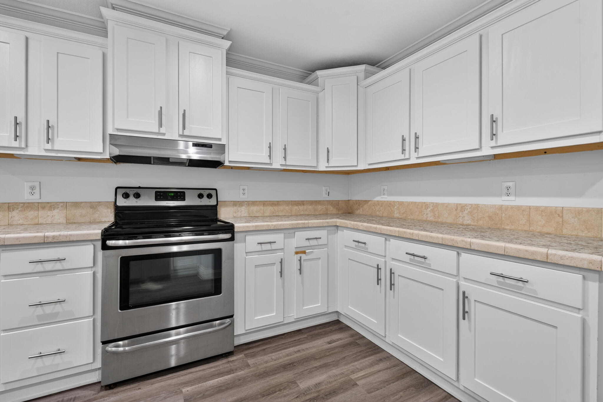 HOLLY PINES ESTATES - Residential