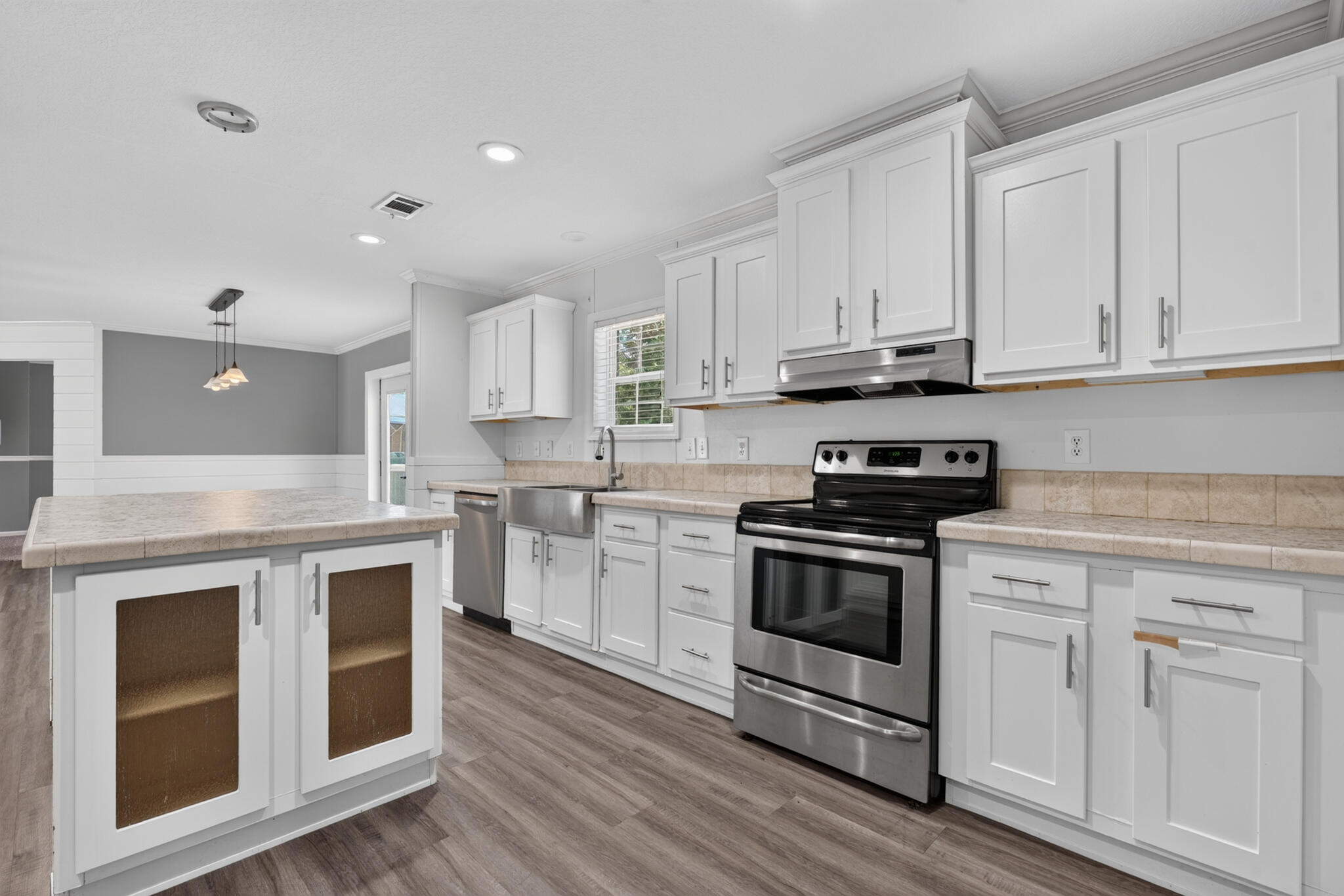 HOLLY PINES ESTATES - Residential
