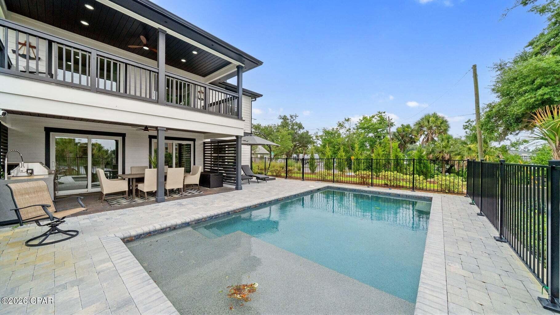COVE THE - Residential