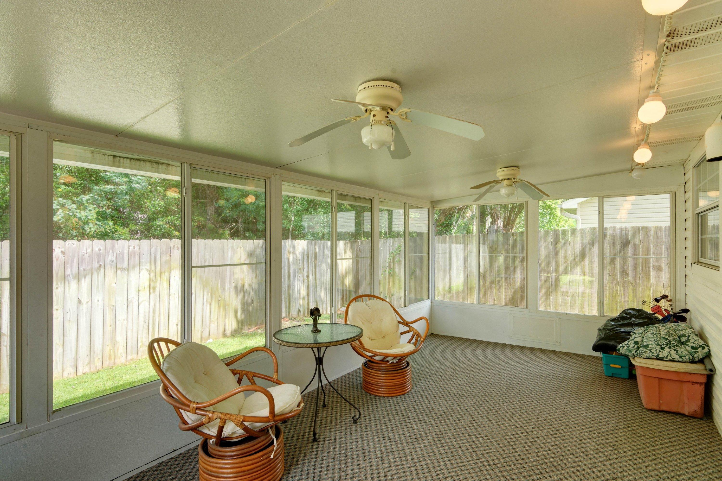 STERLING POINT - Residential
