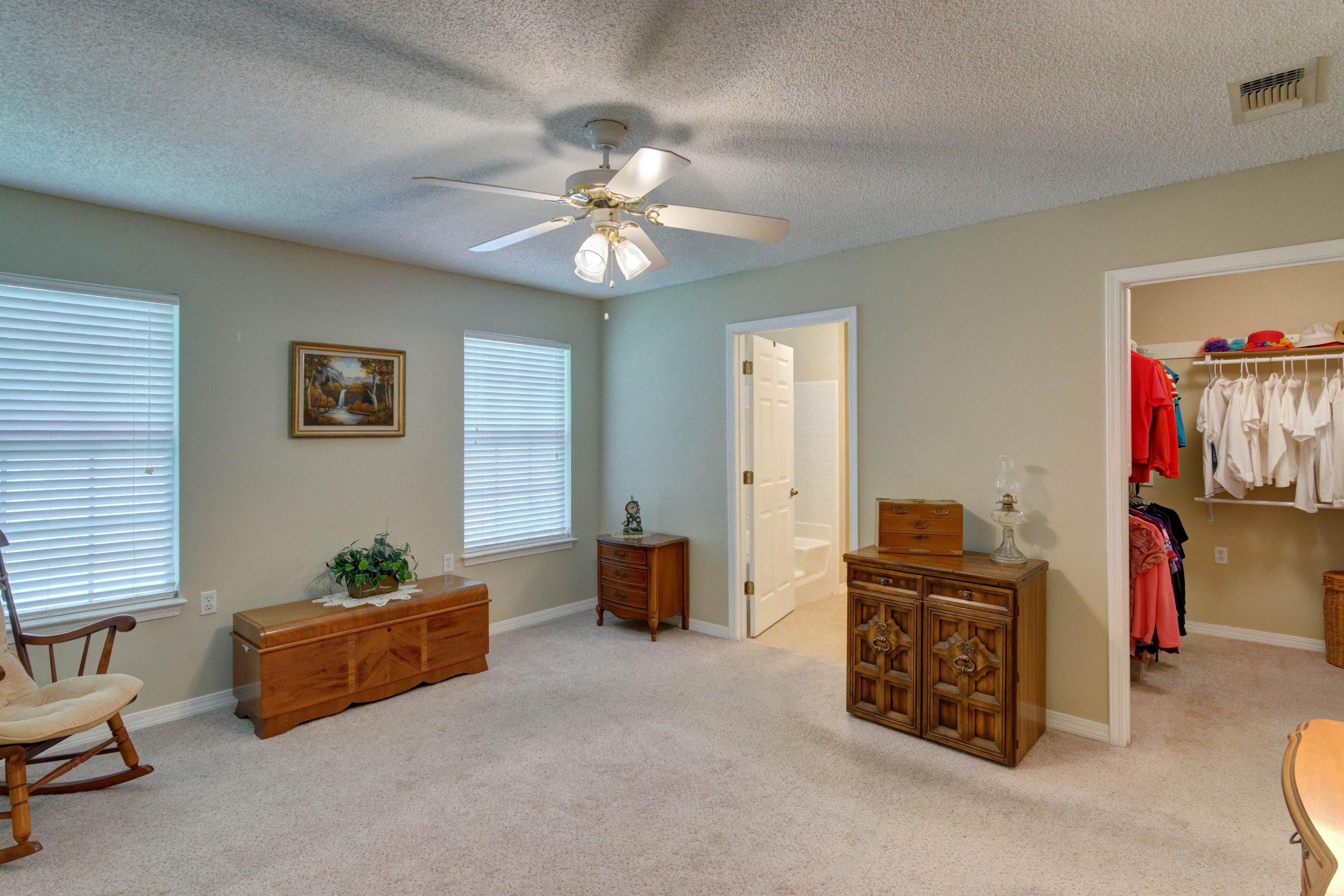 STERLING POINT - Residential