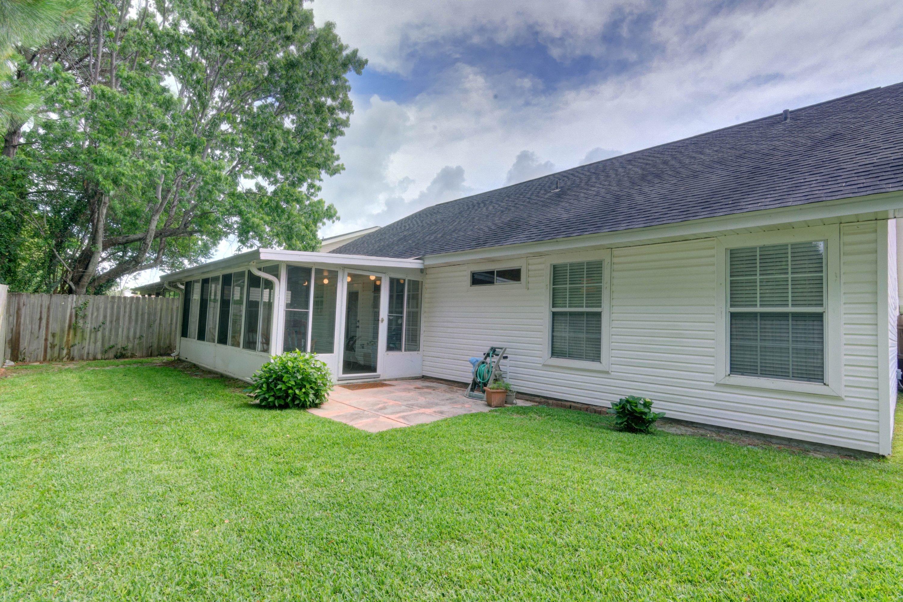 STERLING POINT - Residential
