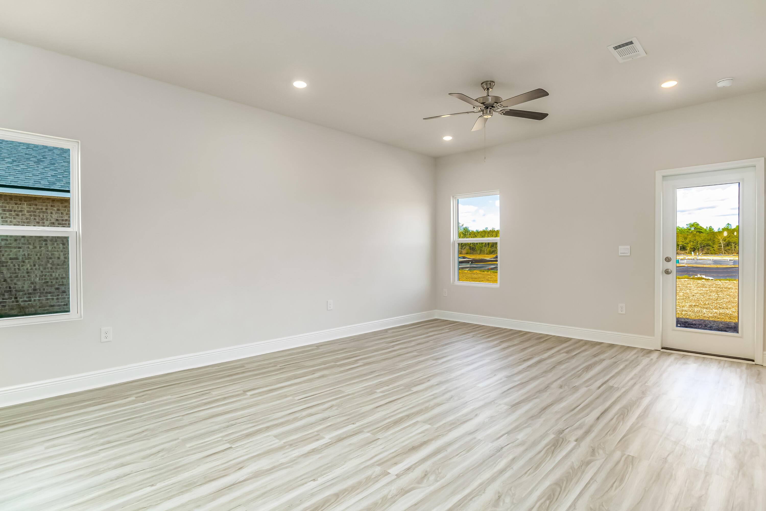 Waterside at East Bay - Residential