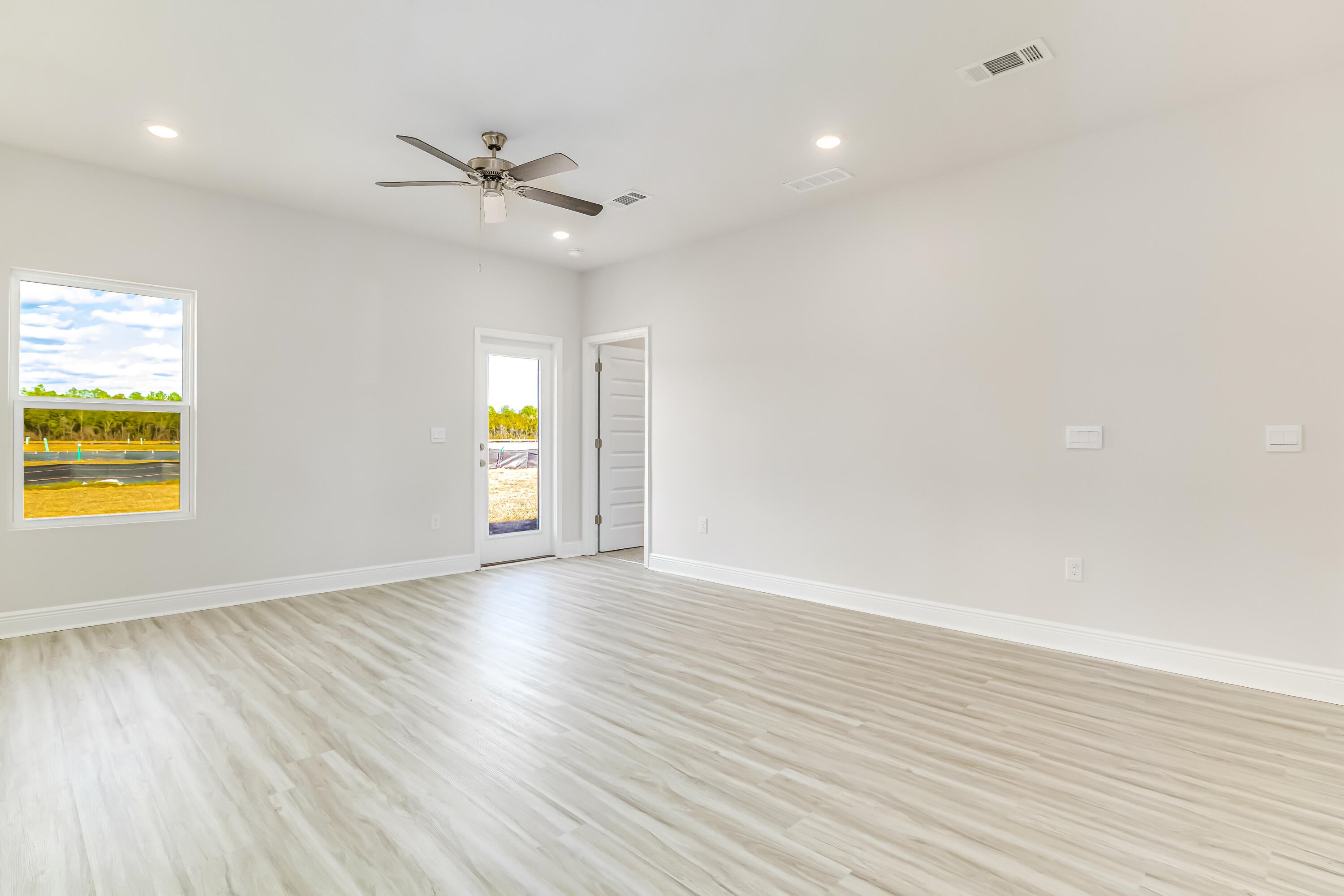 Waterside at East Bay - Residential